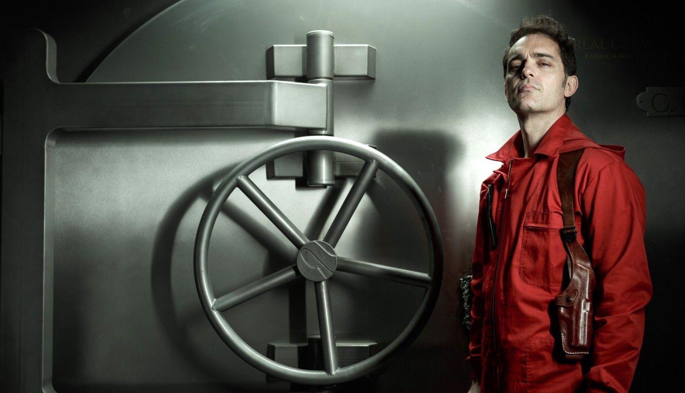 1336x768 Berlin In Money Heist Laptop HD HD 4k Wallpaper, Image
