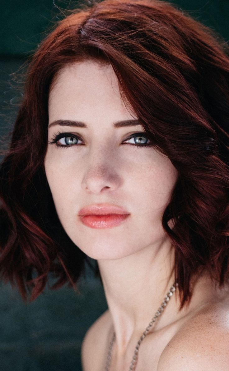 736x1188 Celebrity, aqua eyes, Susan Coffey wallpaper