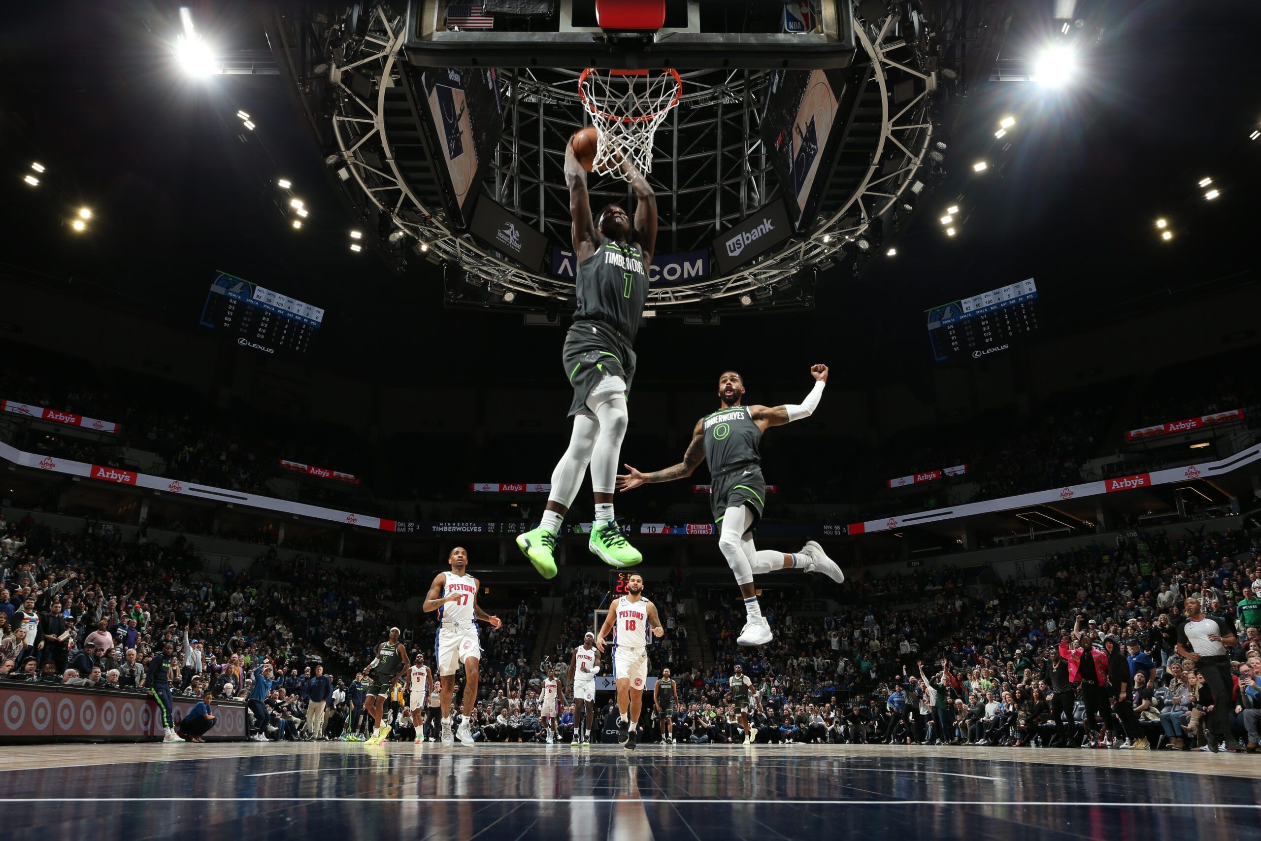 2560x1707 Anthony Edwards with 30 Points vs. Detroit Pistons