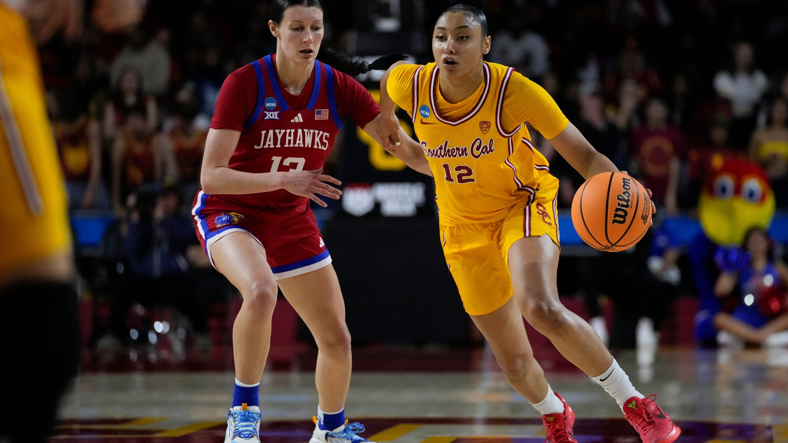 2560x1440 JuJu Watkins' Leads USC Over Kansas 73 55 For Trip To Women's Sweet 16