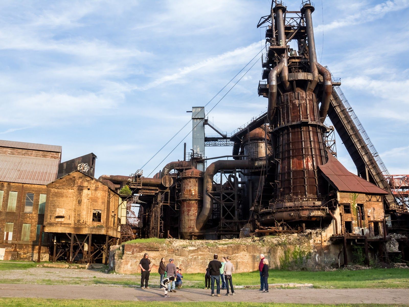 1600x1200 Pittsburgh's Carrie Furnace Shows the Good and Bad of Industrial History