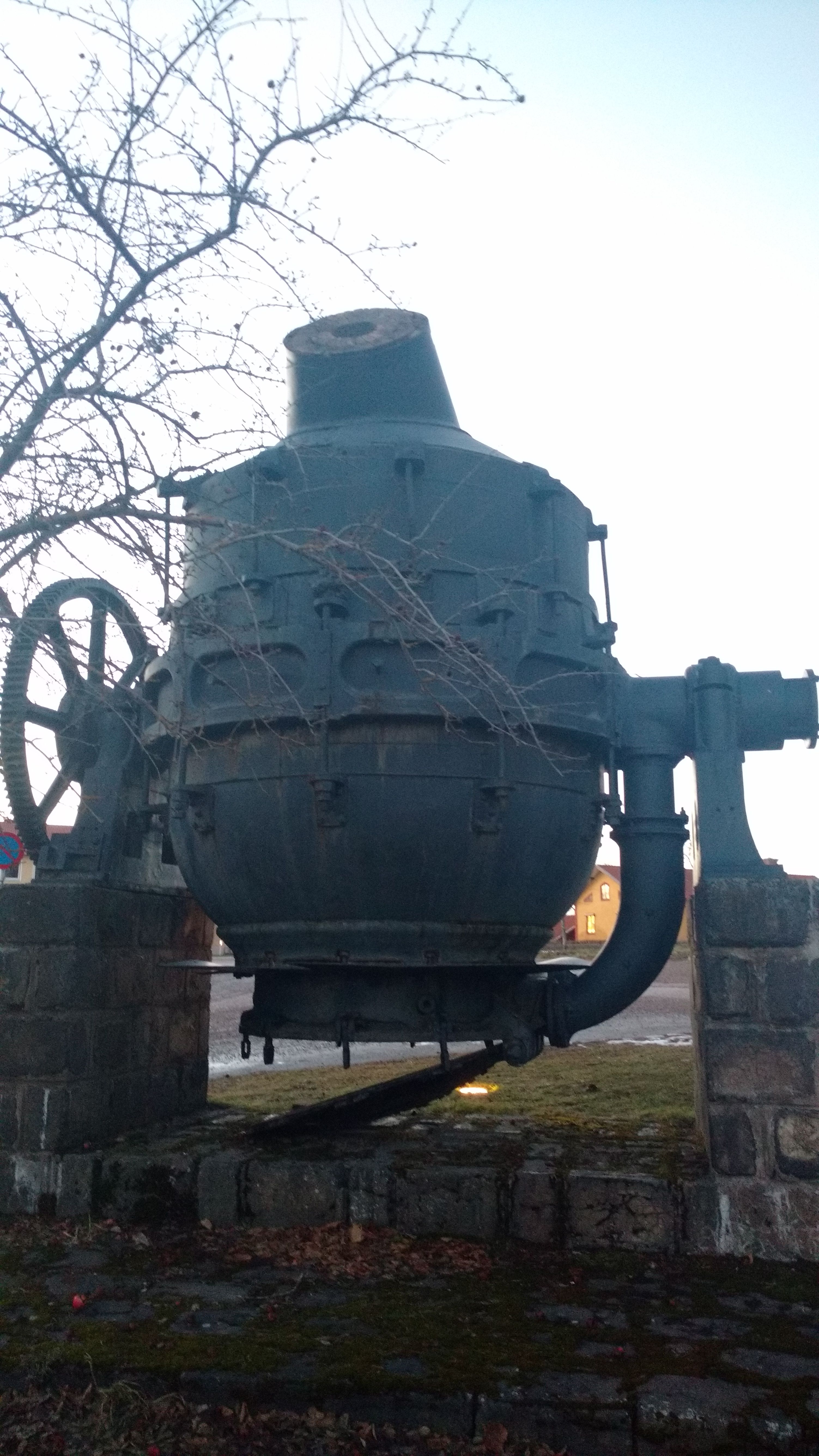3006x5344 Old Blast furnace in