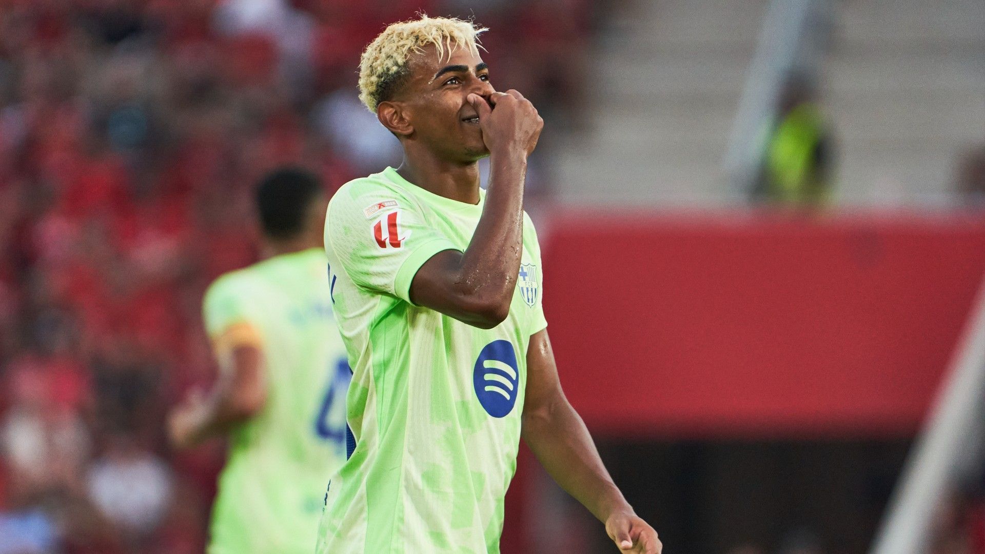 1920x1080 French icon backs Lamine Yamal to win 2025 Ballon d'Or