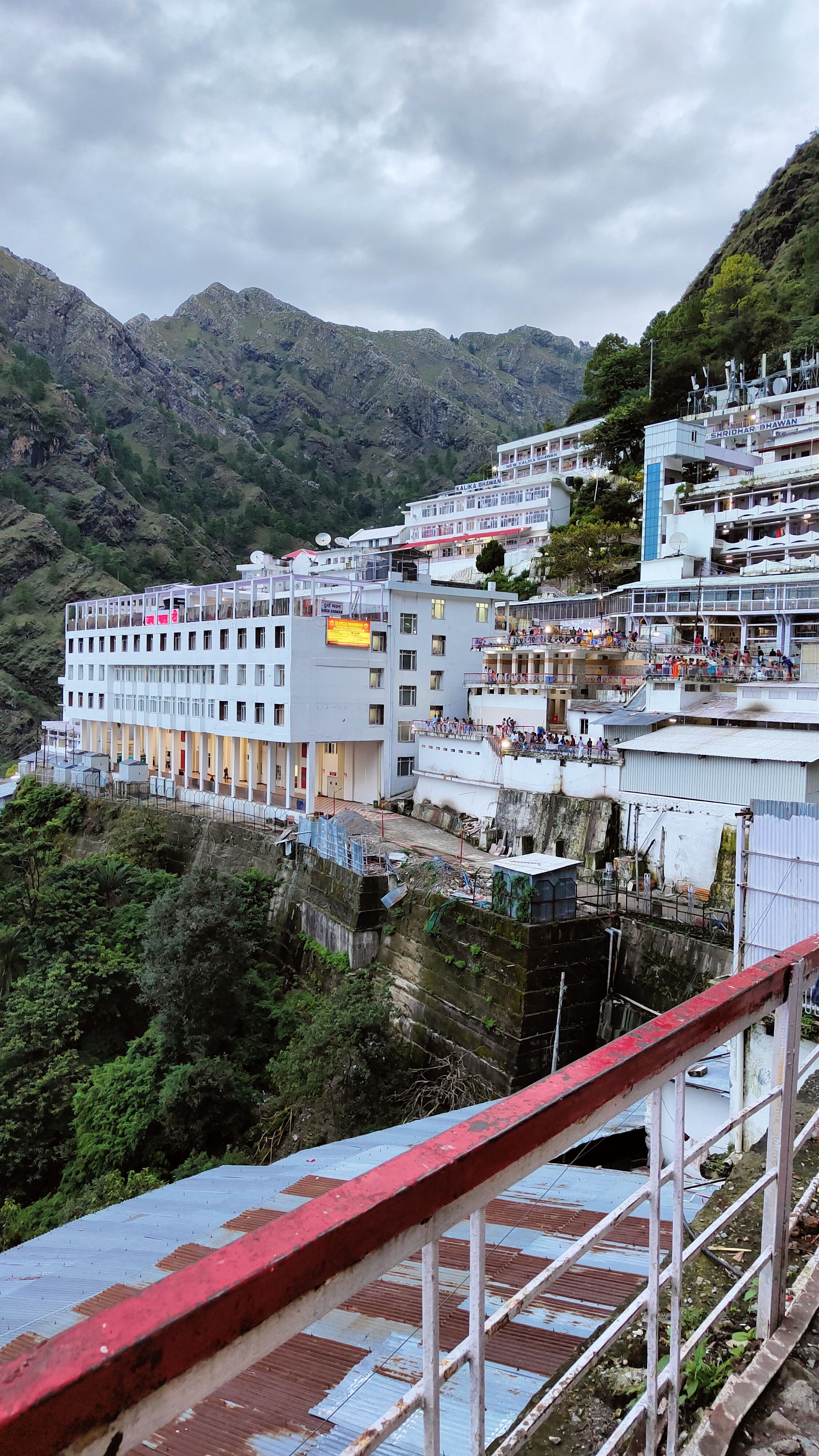 2250x4000 Mata Vaishno Devi ideas. mata vaishno devi, vaishno devi, devi
