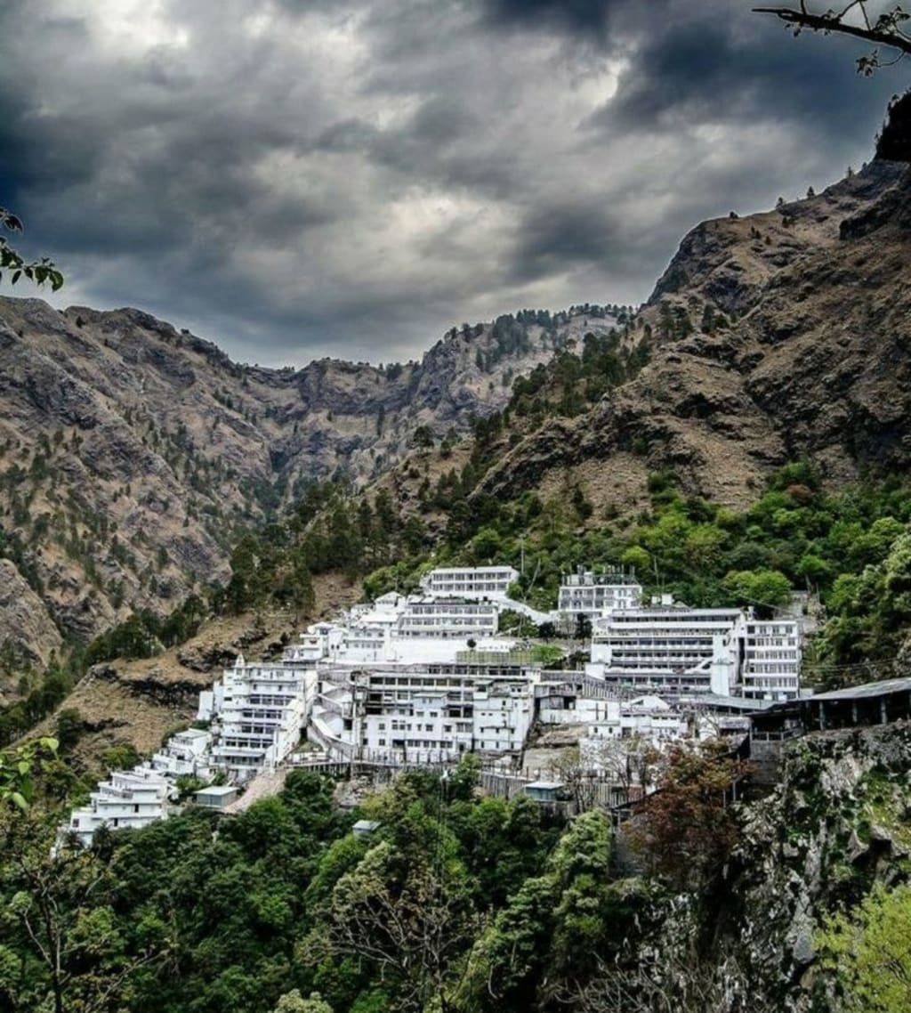 1024x1138 Maa vaishno devi temple