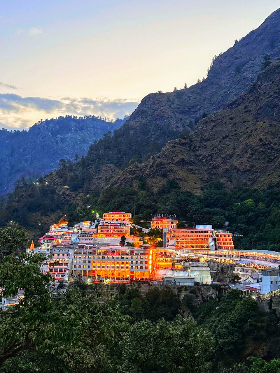 960x1280 Planning A Family Trip To Maa Vaishno Devi Temple? Must Know Tips