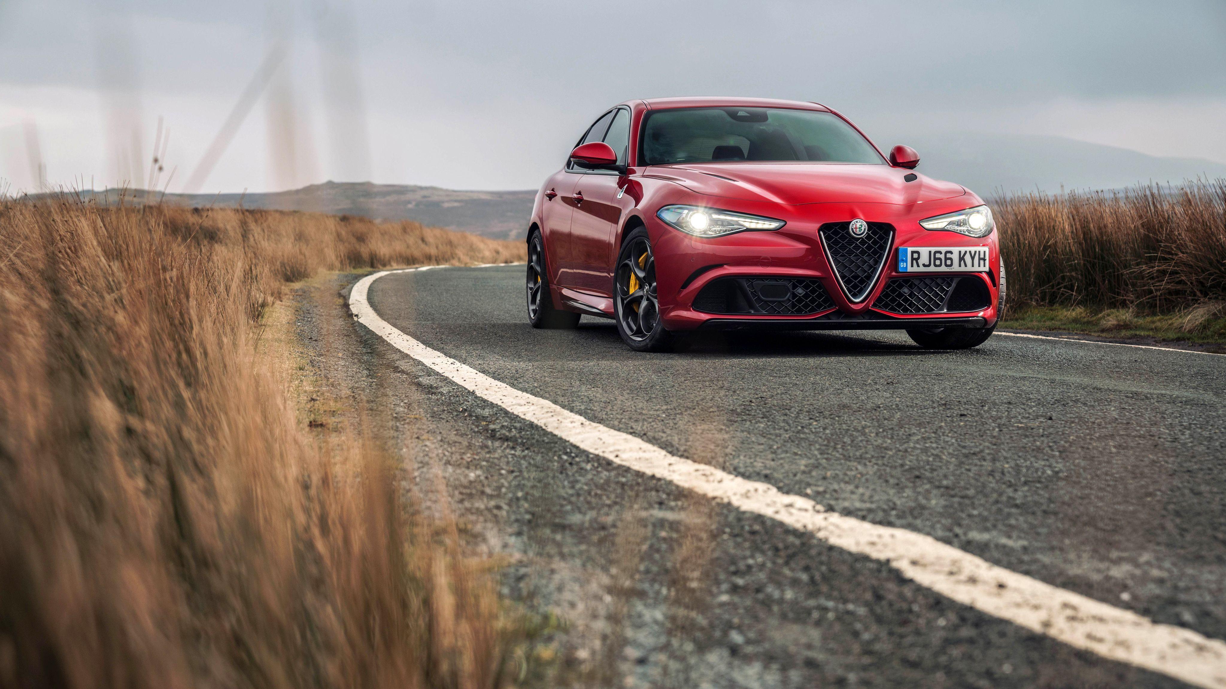 Alfa Romeo Giulia Coupe Wallpapers - Top Free Alfa Romeo Giulia Coupe ...