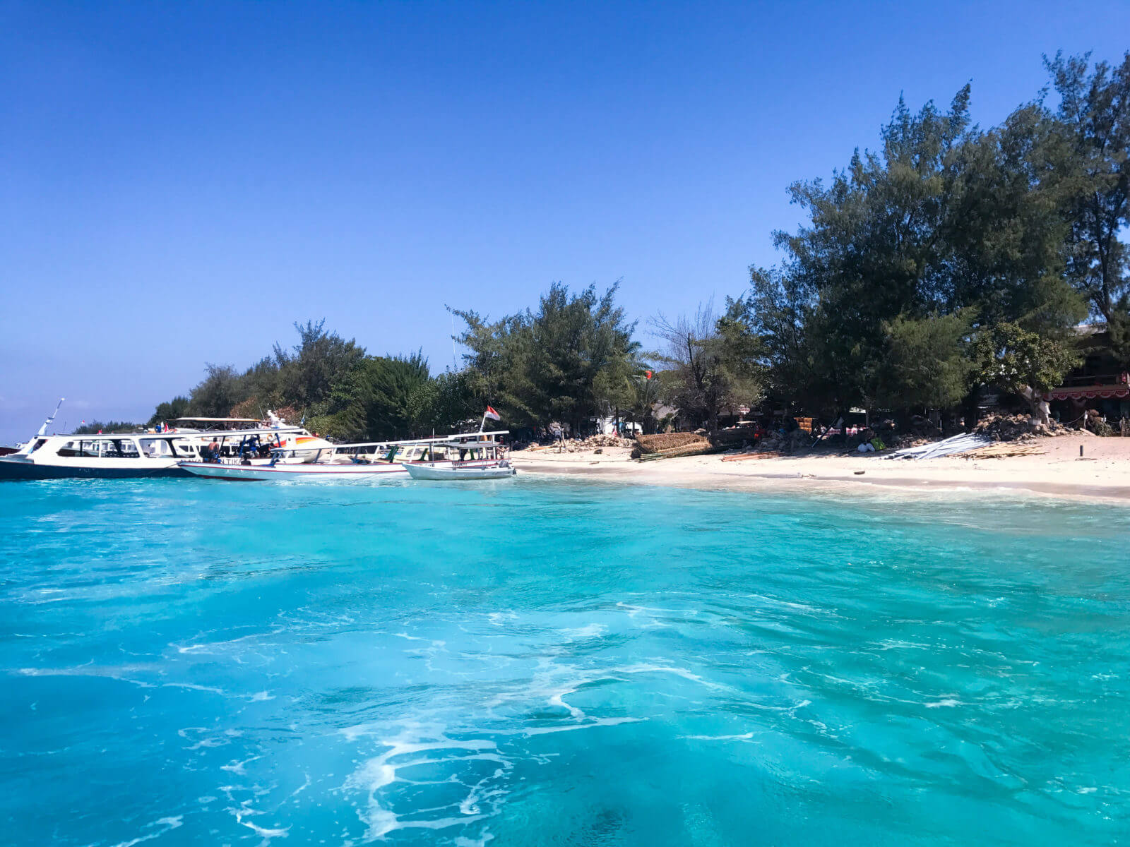 1600x1200 A trip to Gili Trawangan from Bali