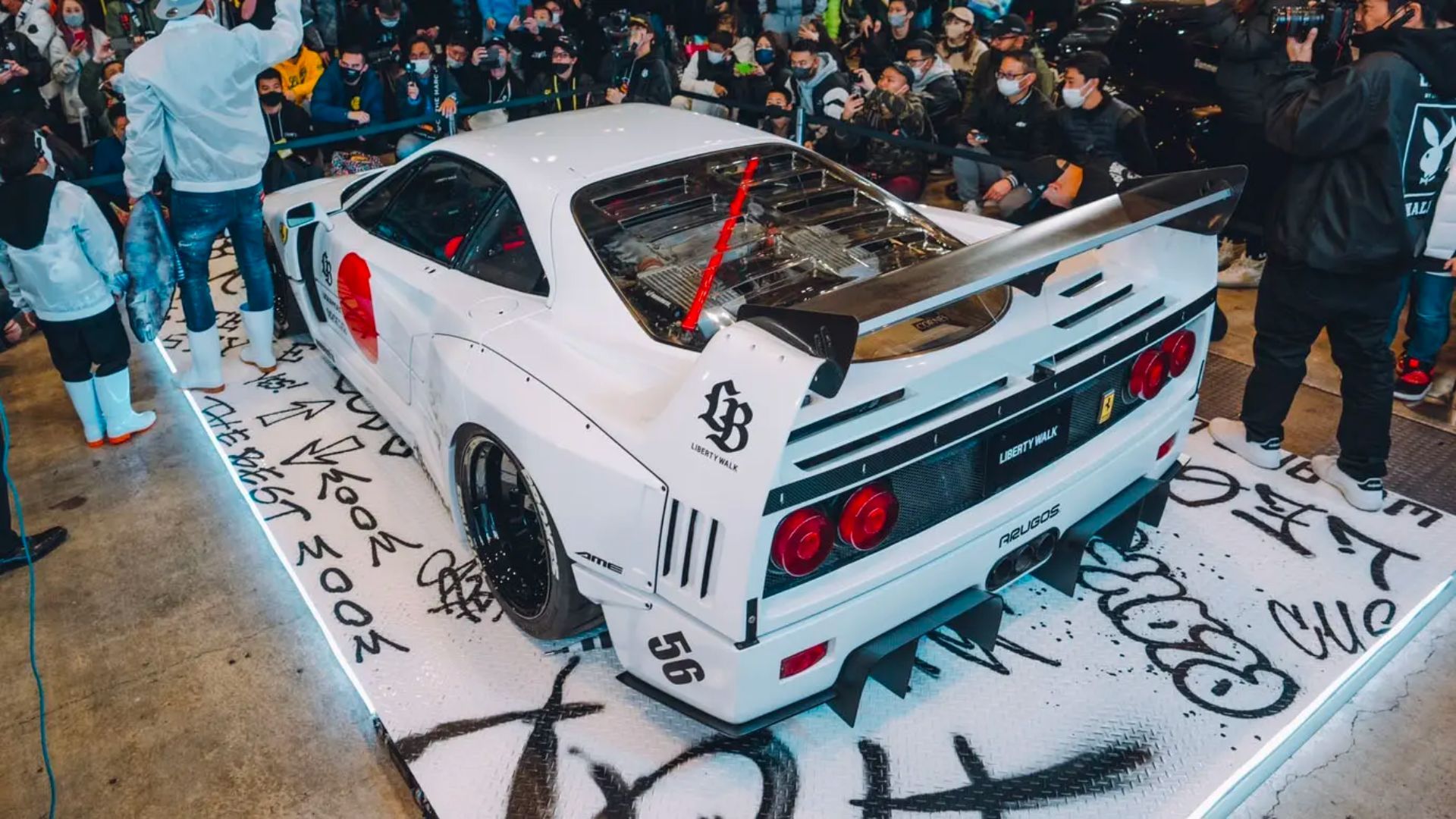 1920x1080 Ferrari F40 gets the Liberty Walk treatment