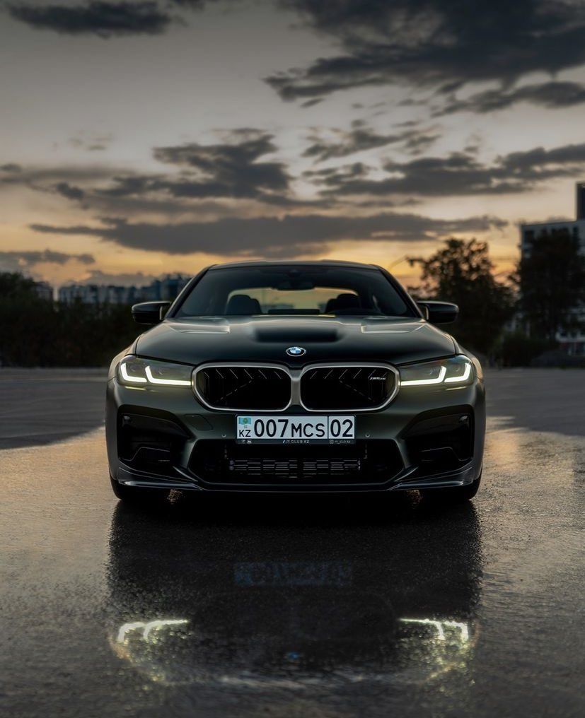 827x1016 BMW M5 CS ☀️