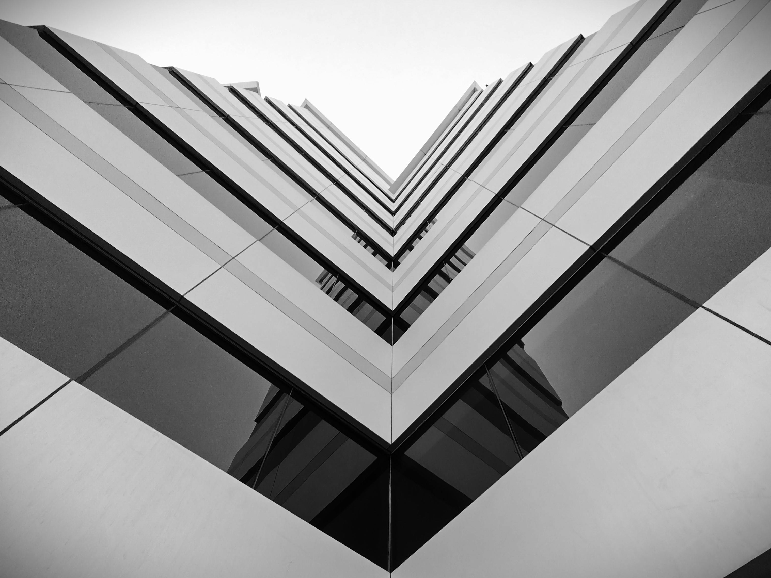 3035x2277 Futuristic Building Facade · Free