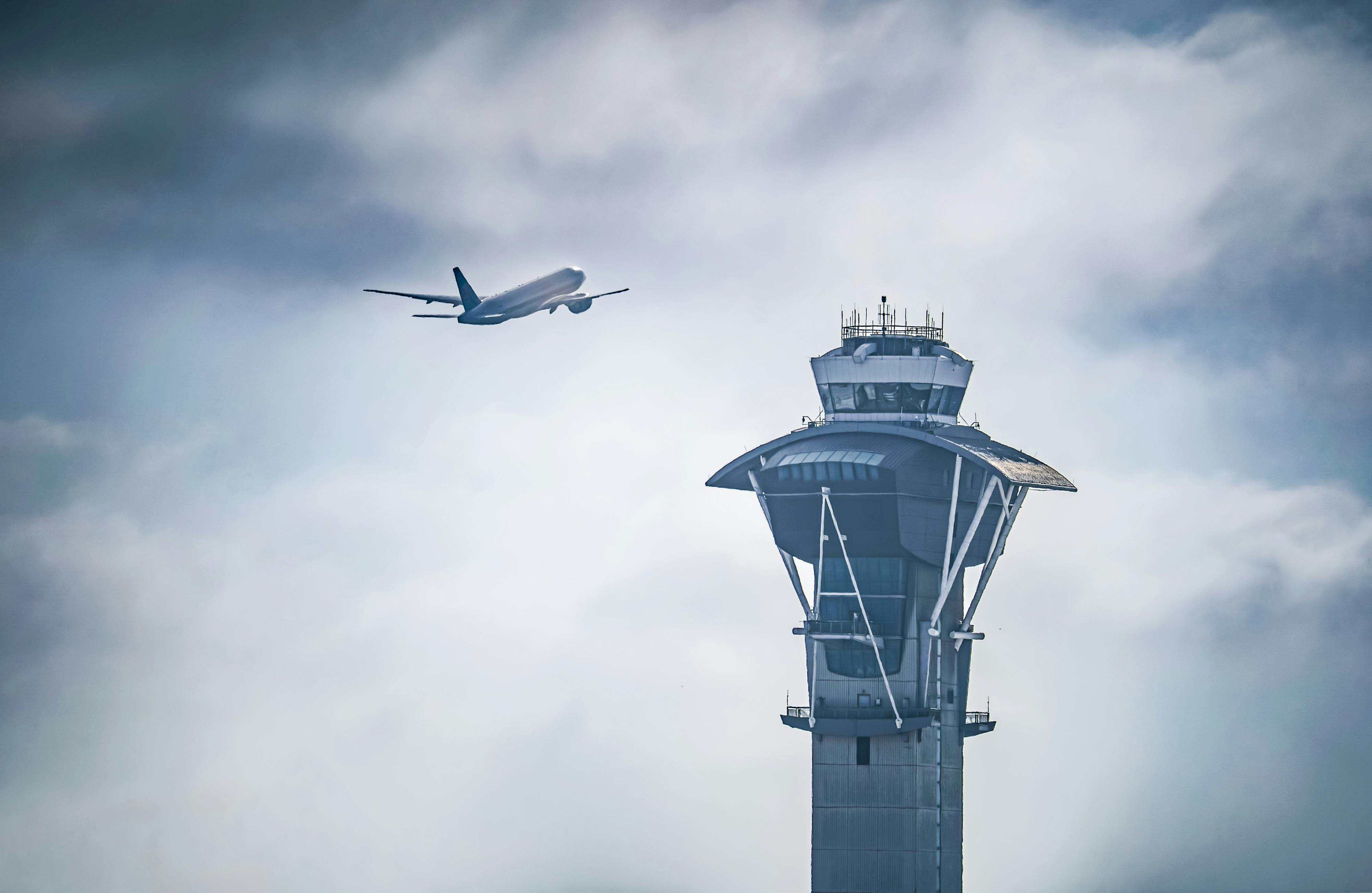 4000x2605 Air Traffic Control Tower Photo, Download The BEST Free Air Traffic Control Tower & HD Image