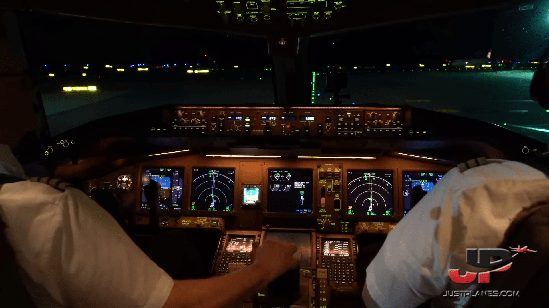 1920x1080 Austrian Boeing 777 Cockpit. Vienna to the Maldives via Dubai.com Blog