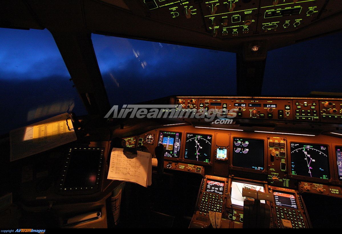 1199x820 Boeing 777 328 ER Air France F GSQE