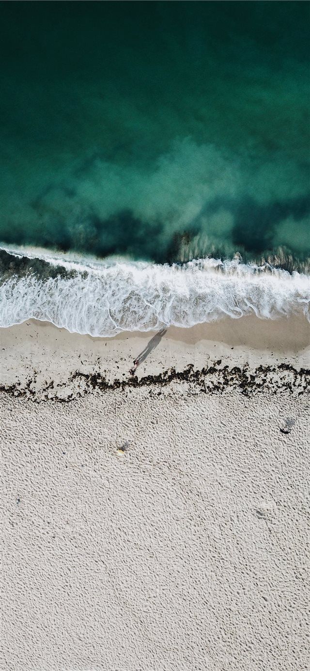 640x1385 Port of Tarifa Spain iPhone 11 Wallpaper Free Download