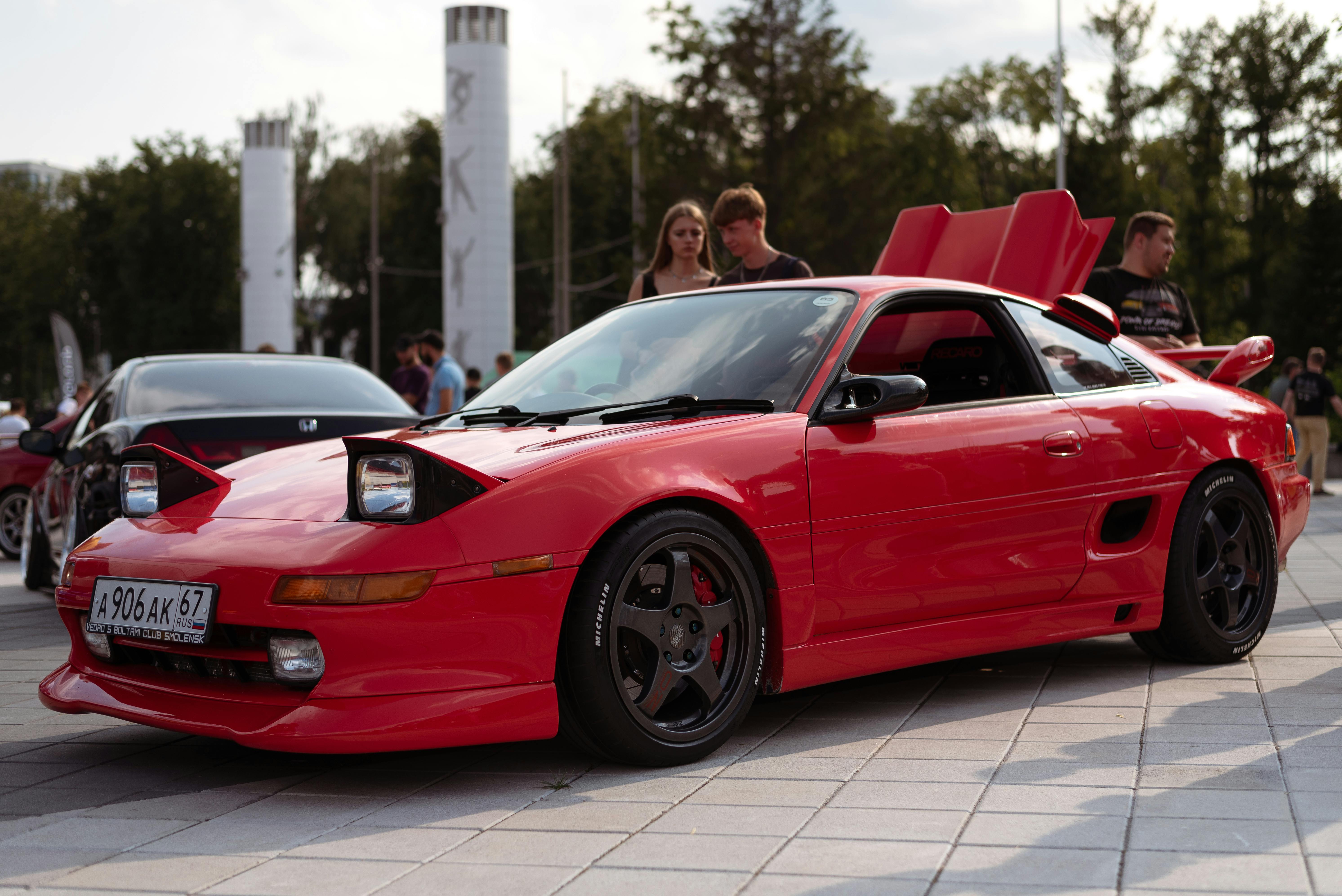 5970x3985 Red Toyota MR2 · Free