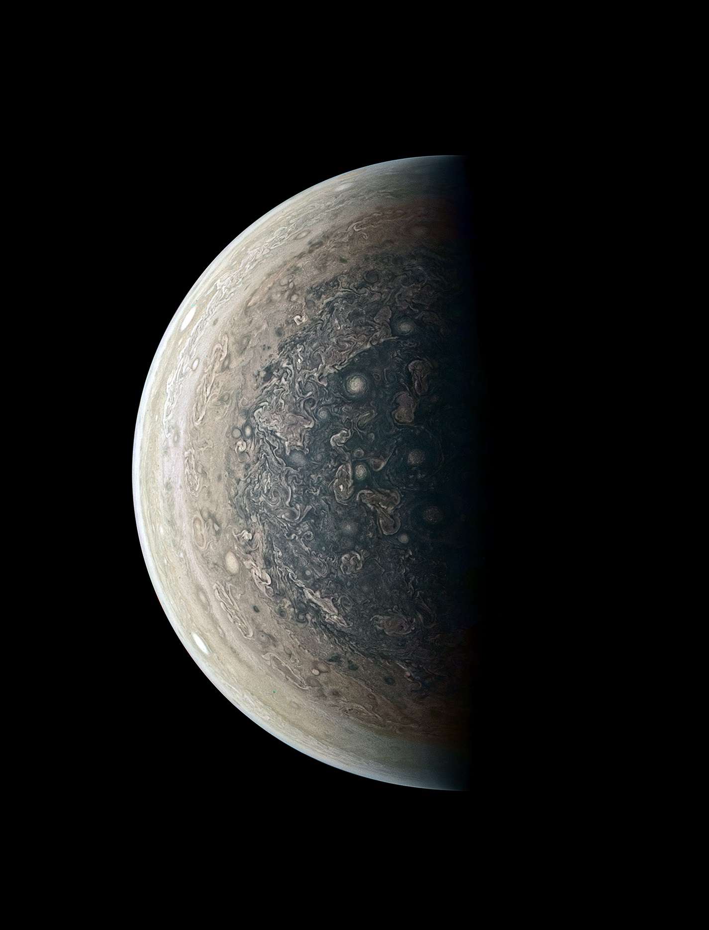 1425x1869 Amazing Image of Jupiter