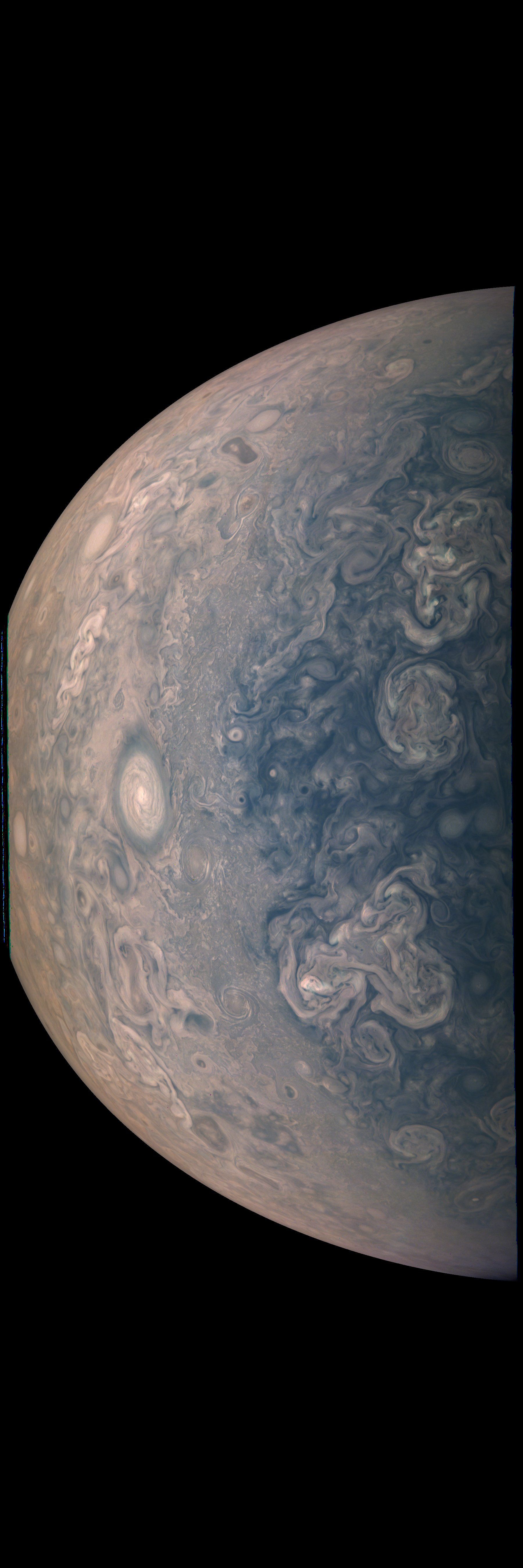 1800x5400 Jupiter stuns in new image