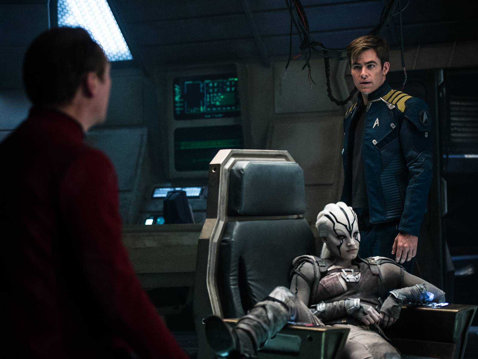 1600x1200 Star Trek Beyond clip focuses on newest alien, Jaylah