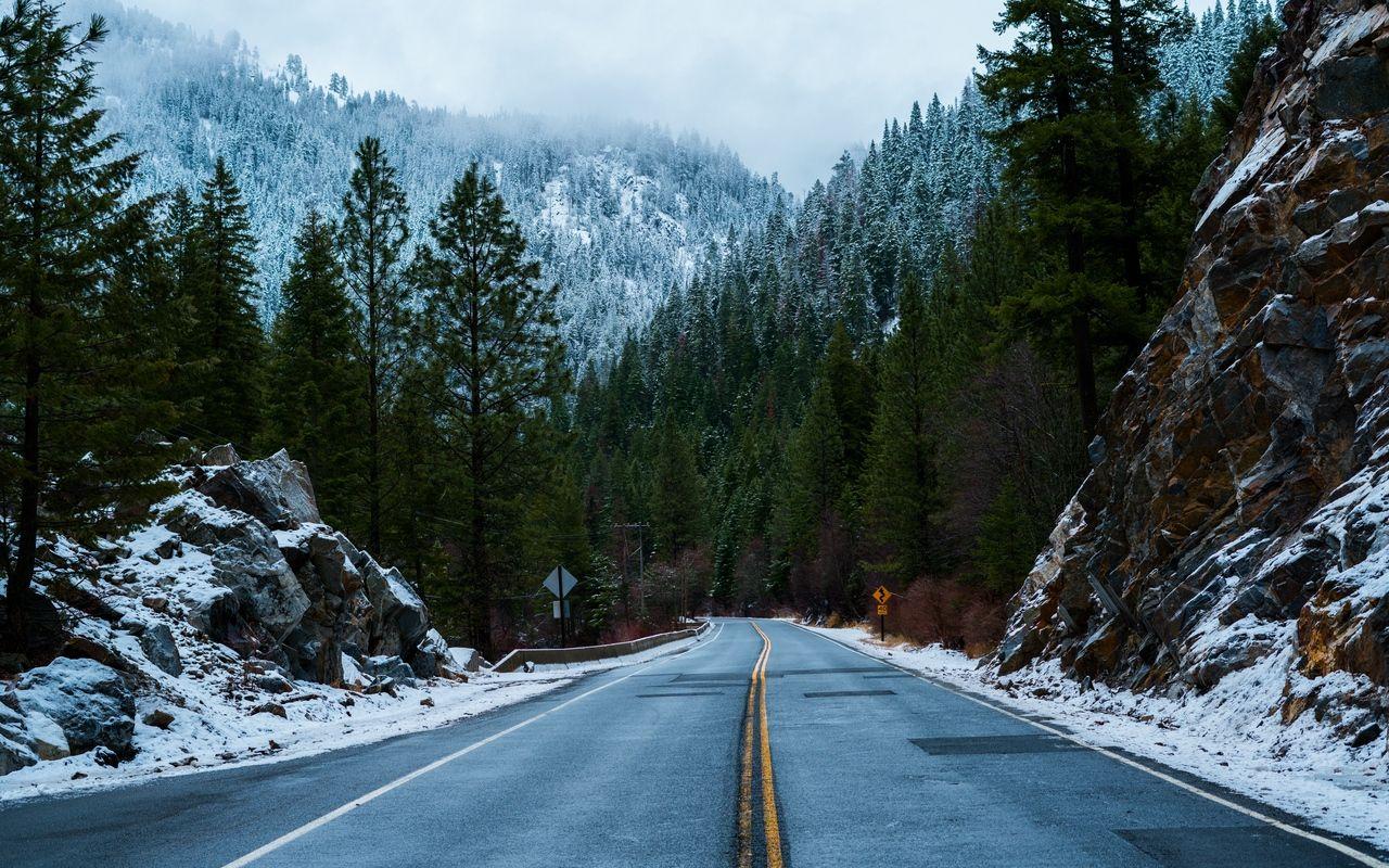 1280x800 Download wallpaper 1280x800 forest, road, snow, winter widescreen