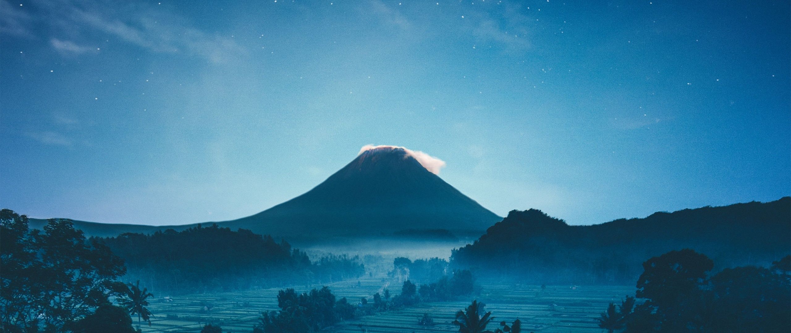 2560x1080 Mount Agung Wallpaper 4K, Volcano, Rice fields, Bali