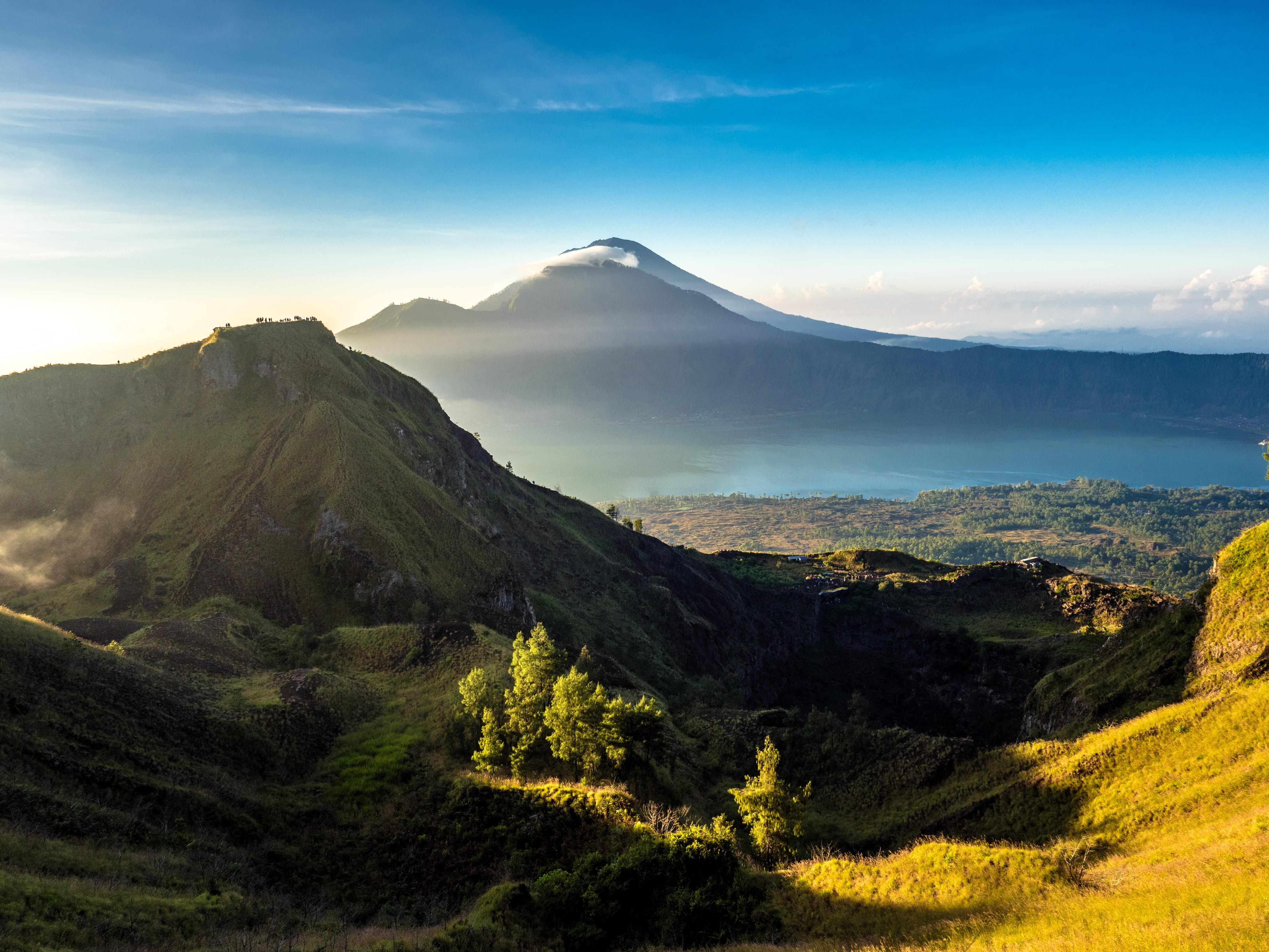 4475x3356 View of Mt Agung from Mt Batur, Bali [oc][4475x3356]