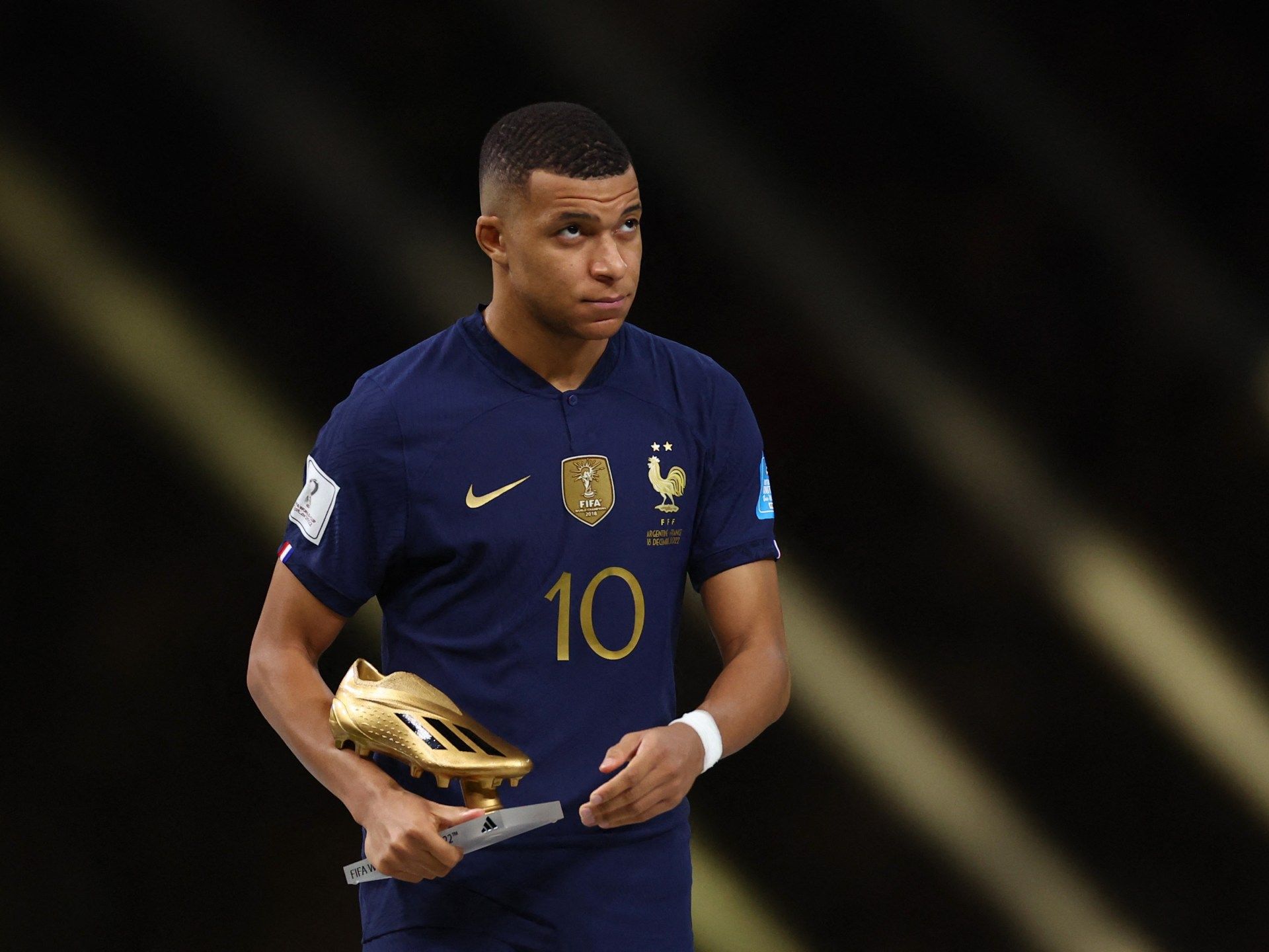 1920x1440 Kylian Mbappe wins World Cup Golden Boot award, beating Messi. Qatar World Cup 2022 News