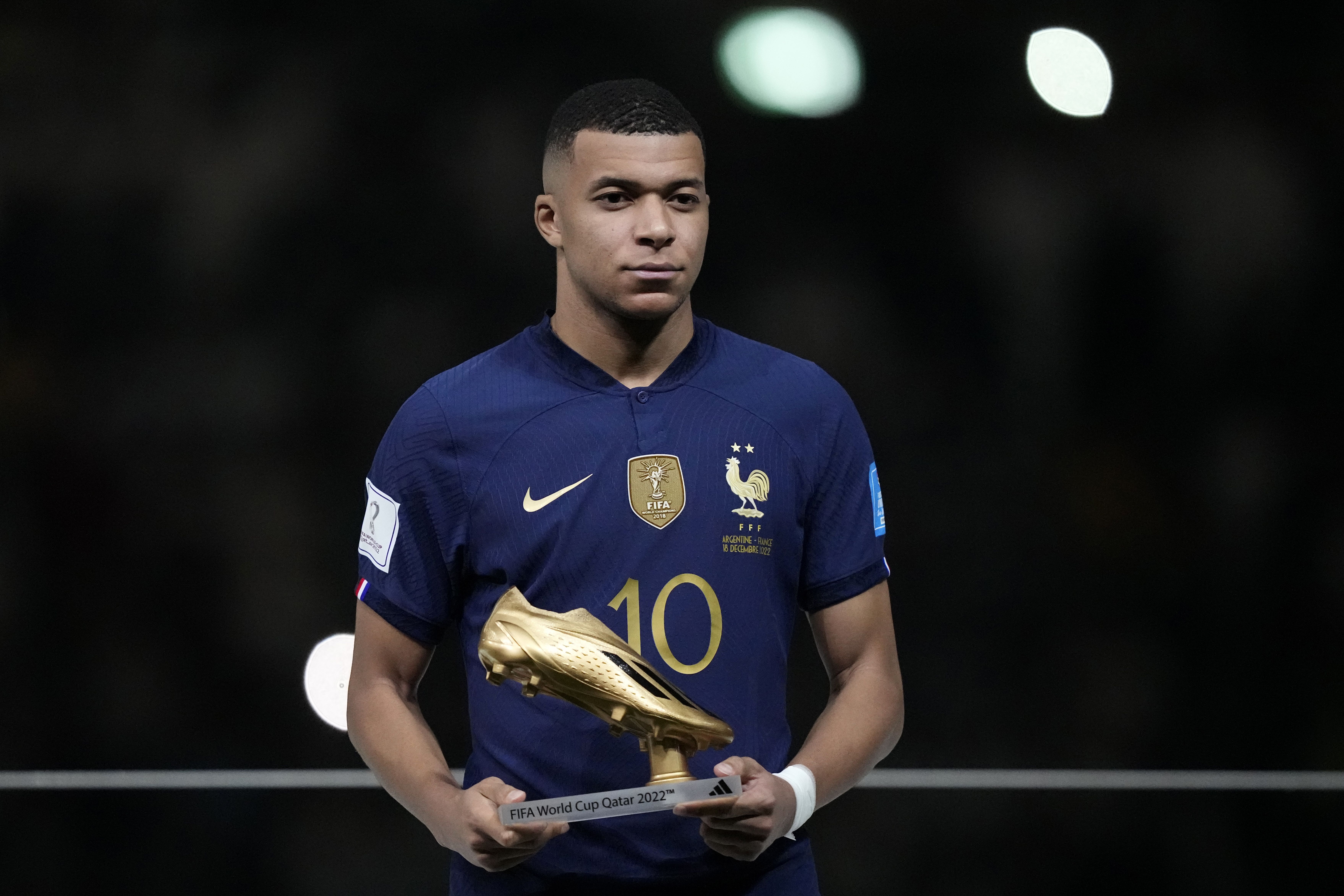 7036x4691 Kylian Mbappe World Cup Wallpaper