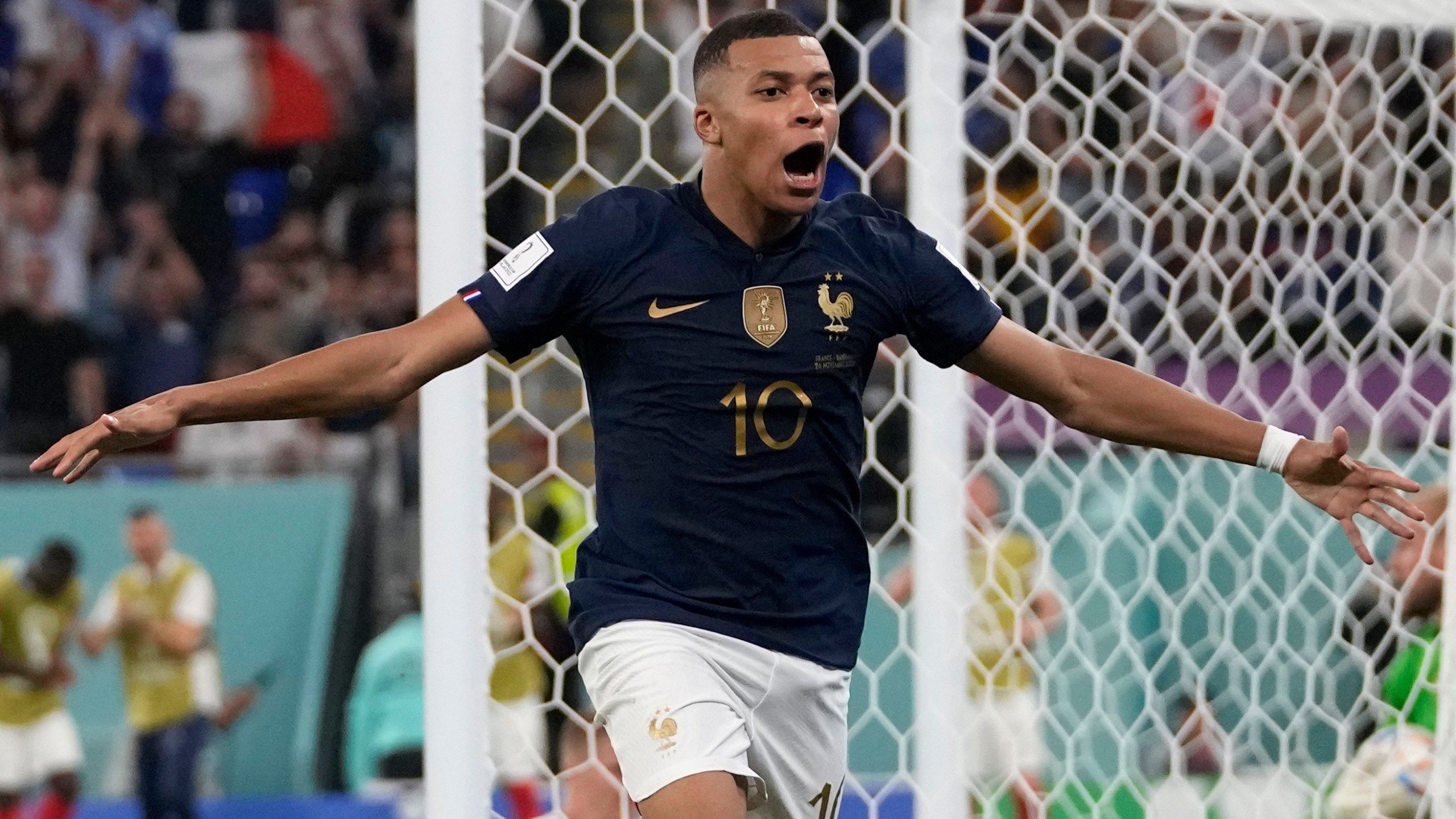 2560x1440 Mbappe scores France reaches knockout stage of World Cup