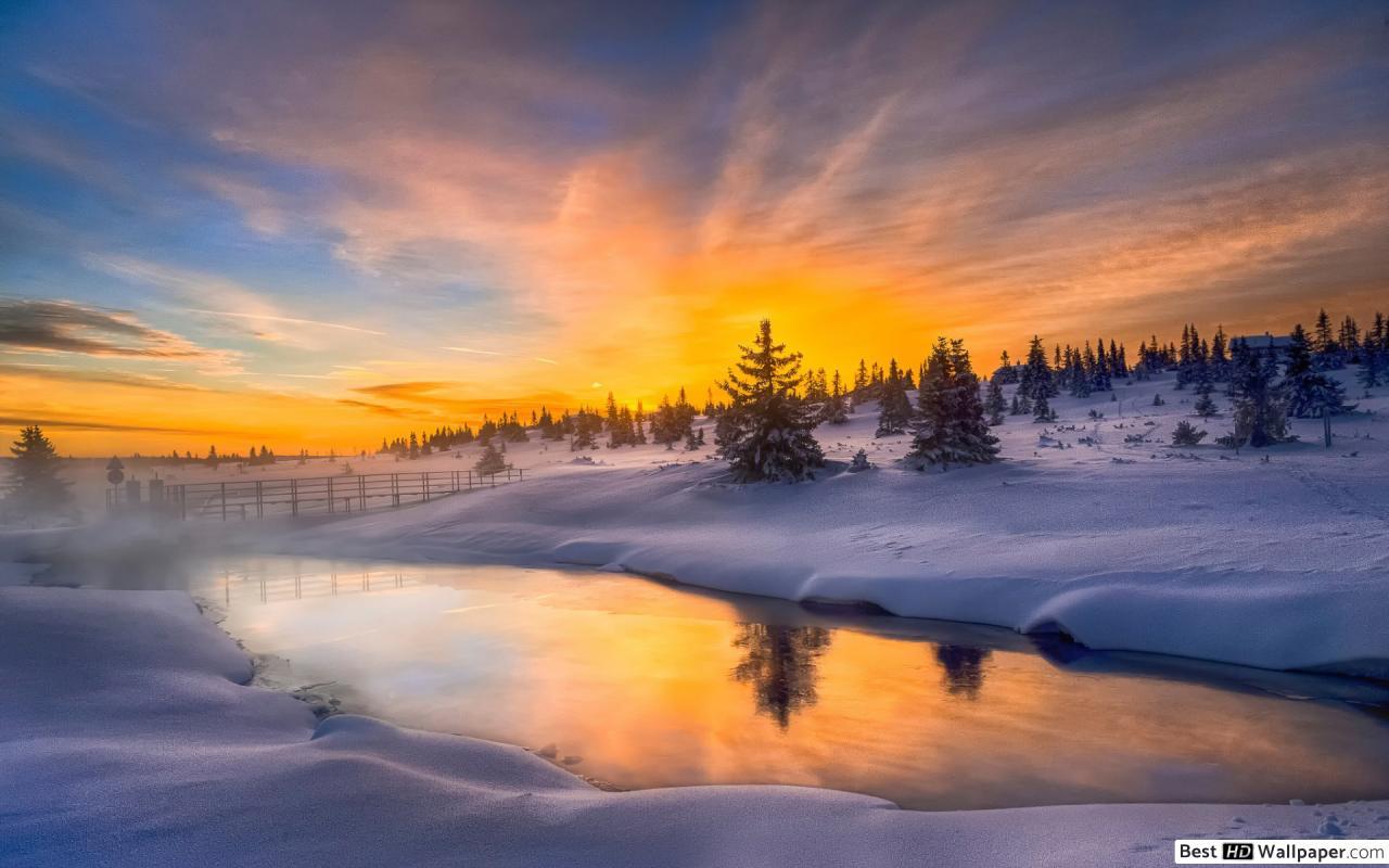 1280x800 Reflection of sunset in the lake at winter HD wallpaper download