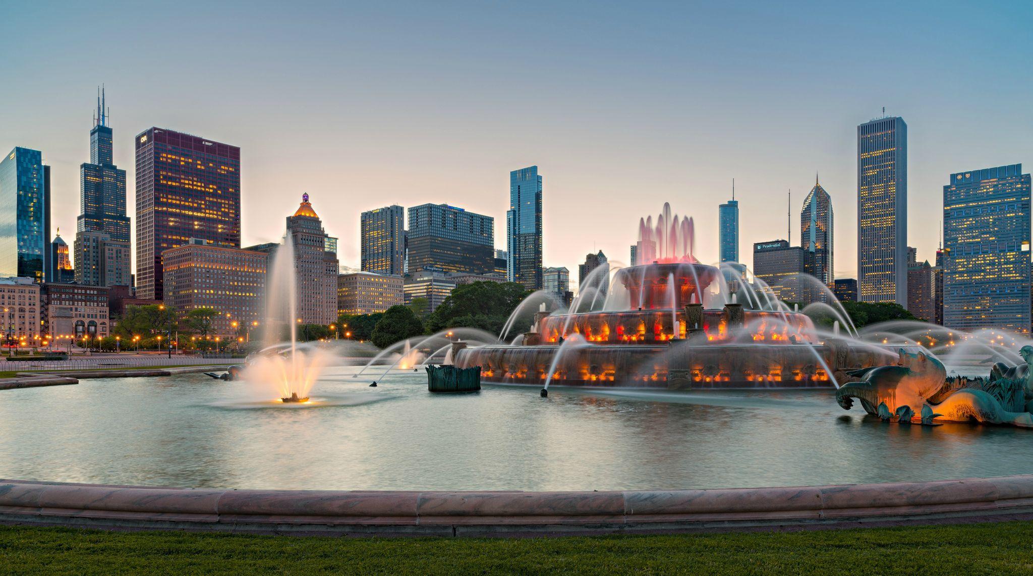 2048x1143 Buckingham Fountain HD Wallpaper