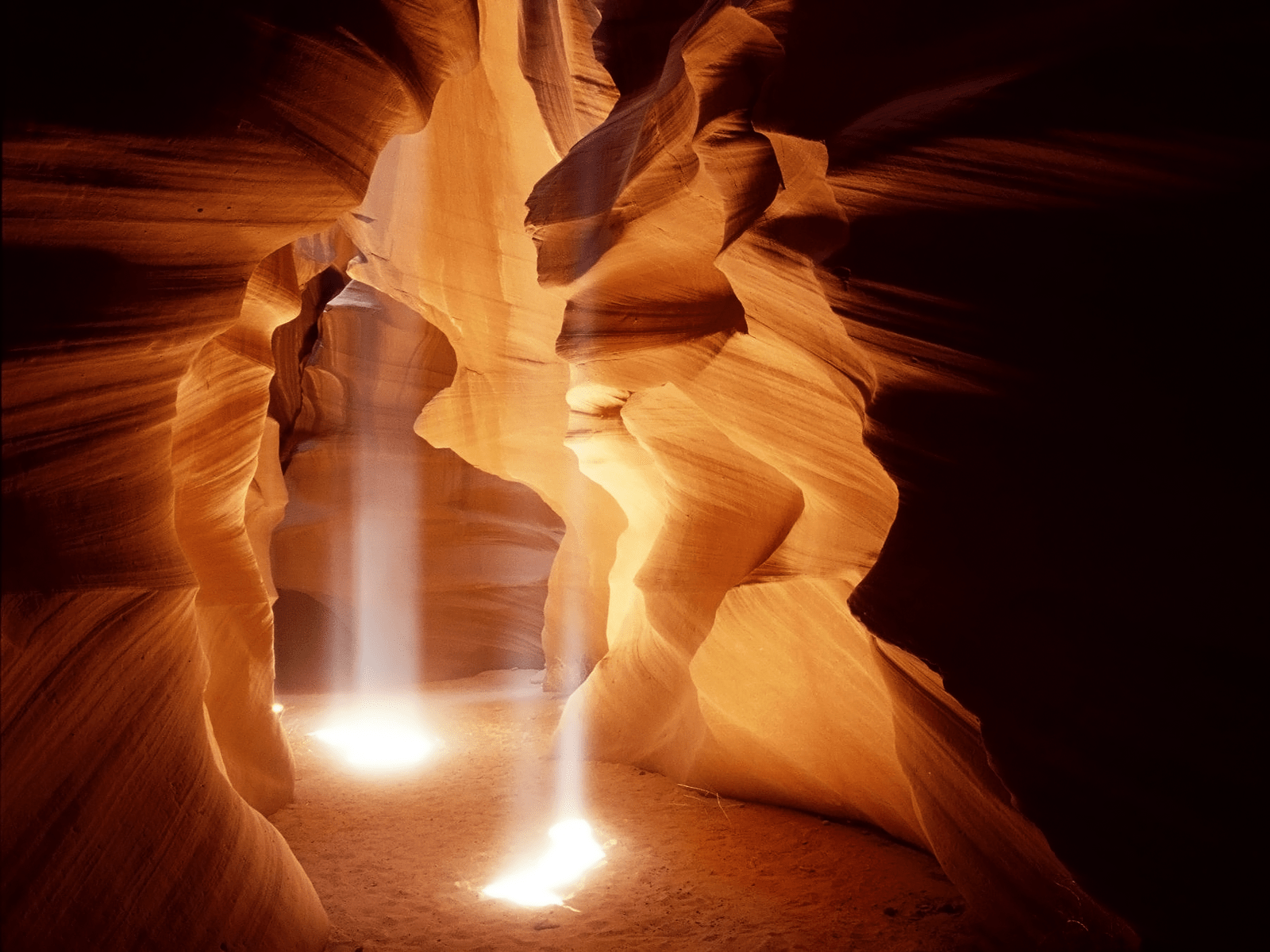 1600x1200 Antelope Canyon wallpaperx1200