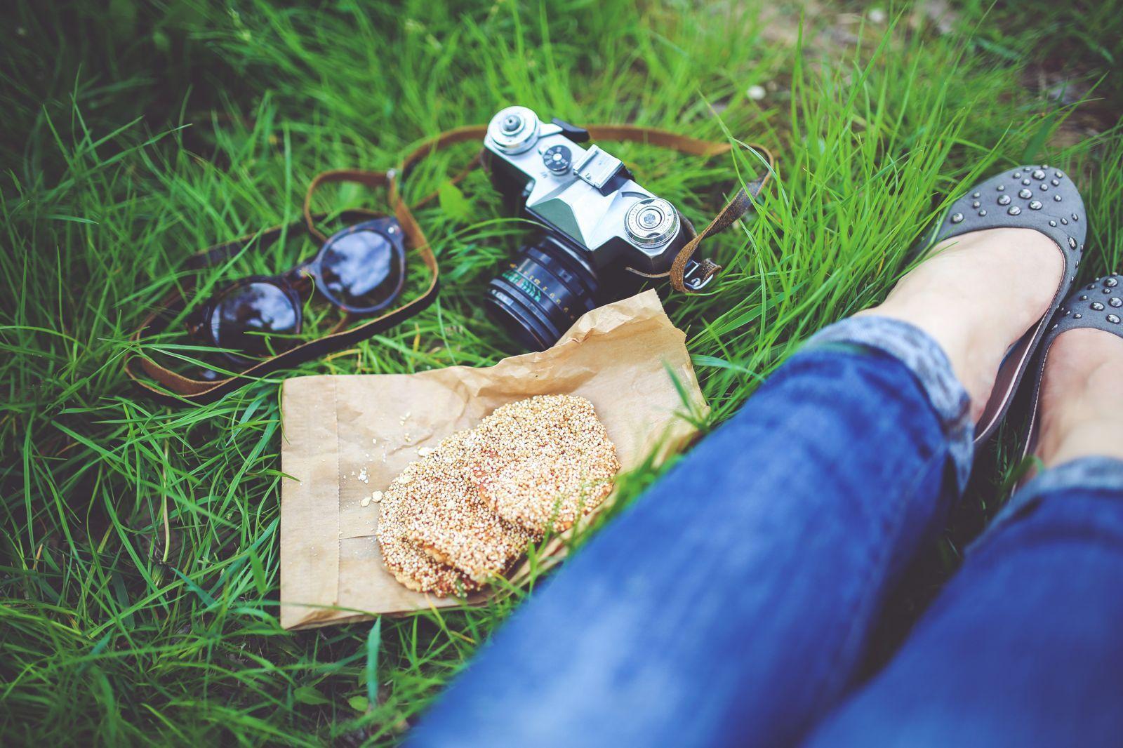 1600x1066 Woman Girl Food Grass Summer Green Vintage Old Camera Spring Photography Photographer Wallpaper.com. Best High Quality Wallpaper