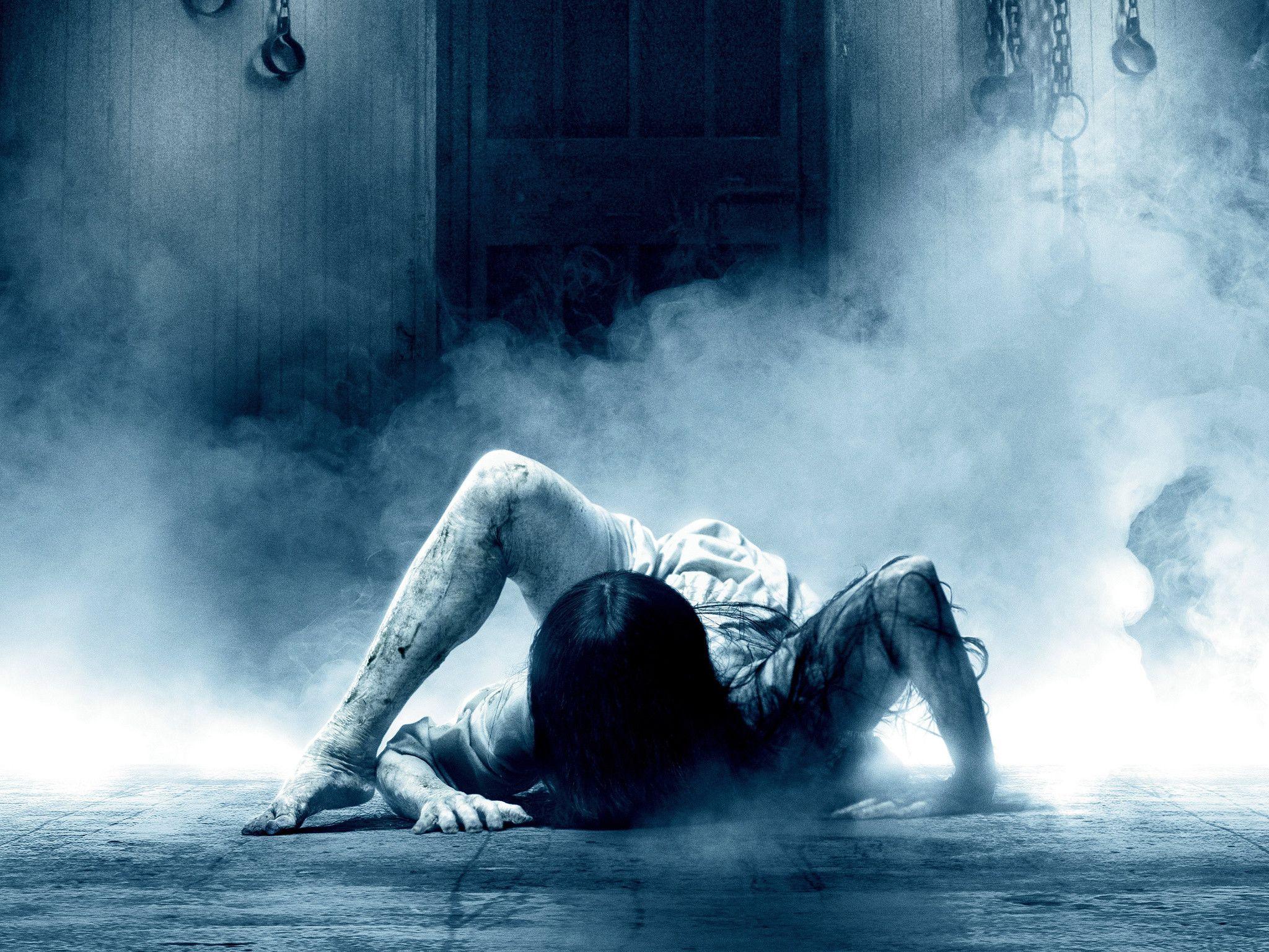 2048x1536 Horror Movie Background