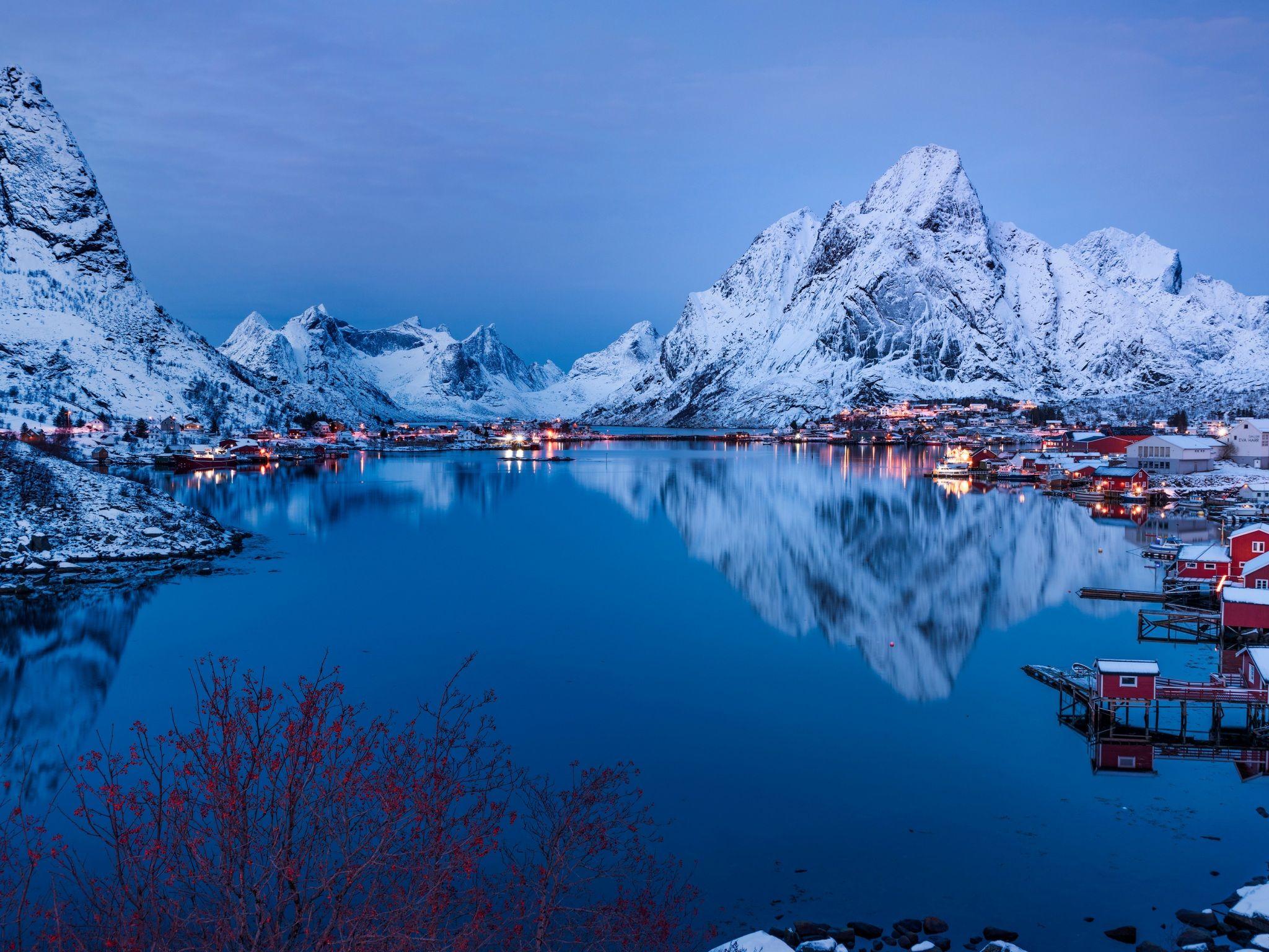 2048x1536 Wallpaper 4k Mountains Houses Winter 4k 4k Wallpaper, 5k