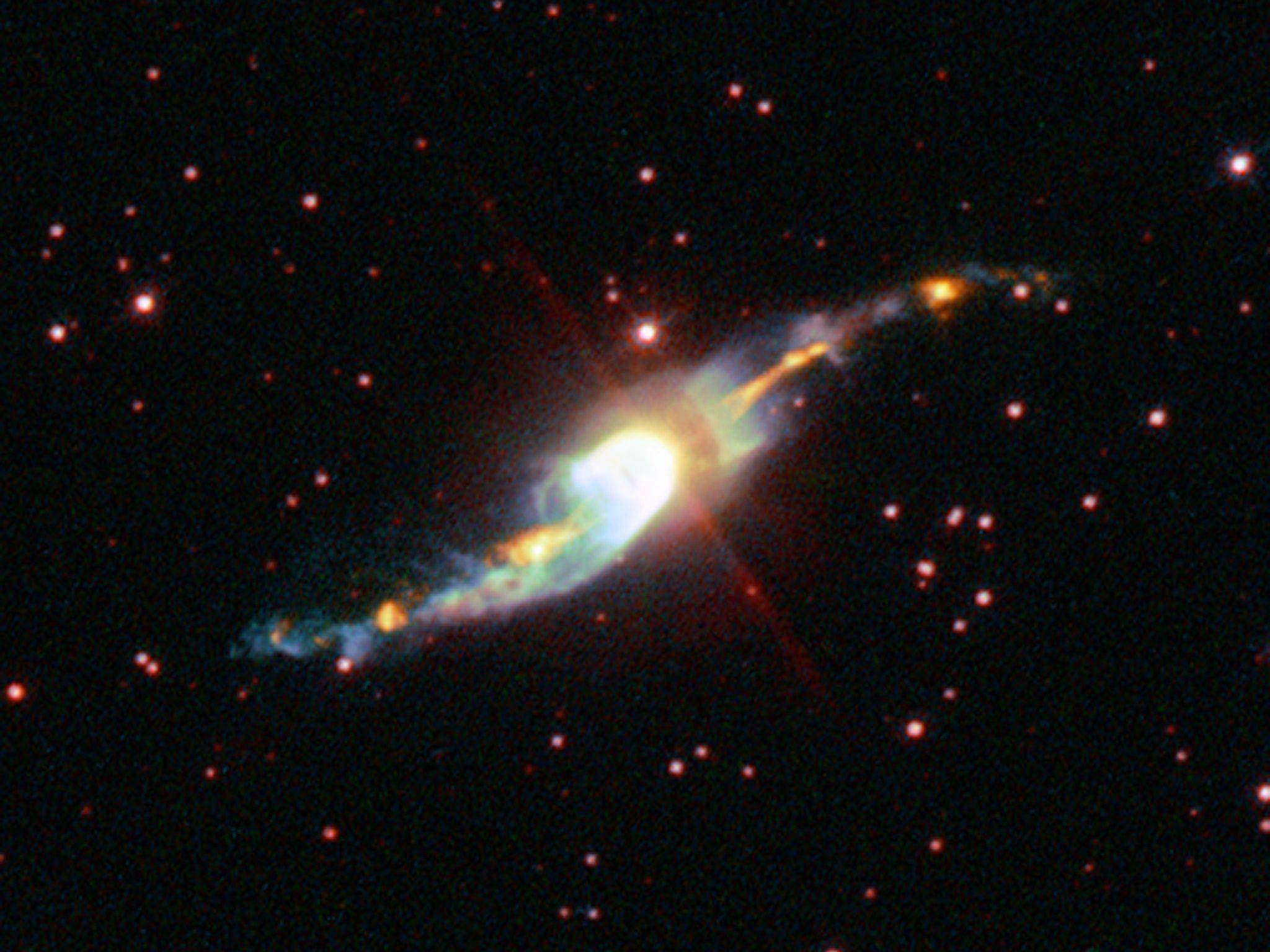 2048x1536 The Garden Sprinkler Nebula (Hen 3 1475) [2048x1536]