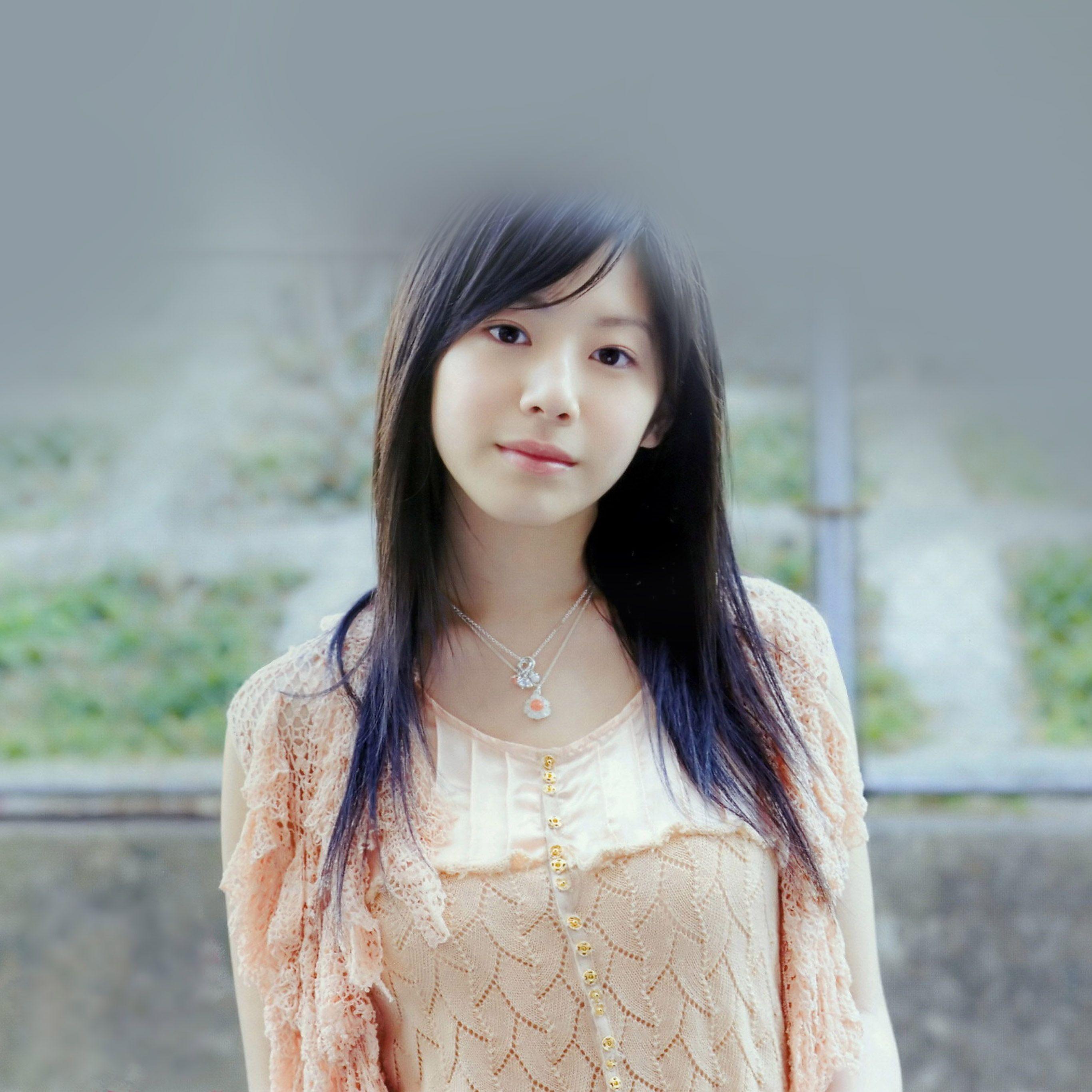 2732x2732 Kaho Japanese Girl Actress Wallpaper