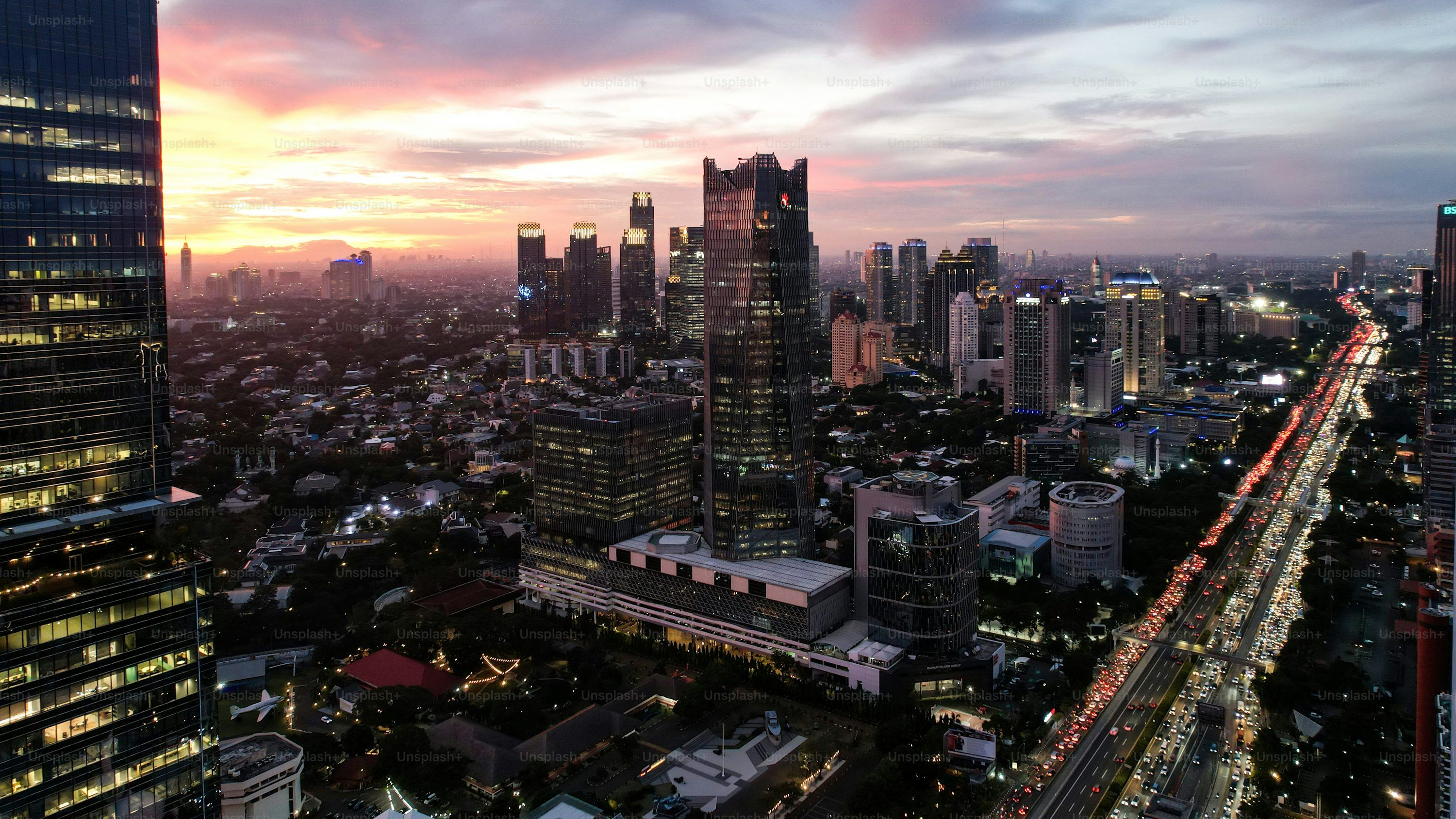 3000x1688 Jakarta Skyline Picture. Download Free Image