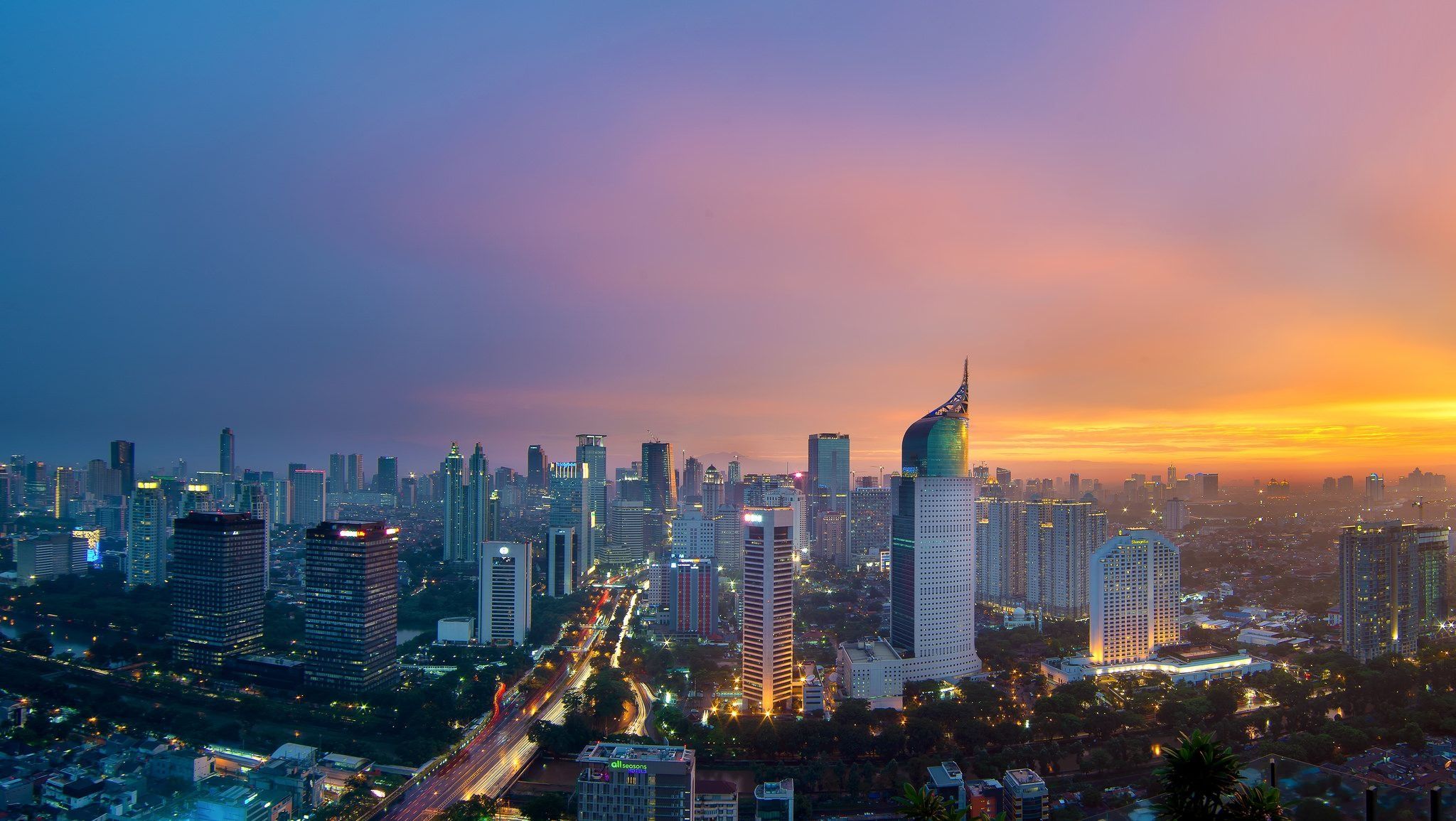 2048x1155 Jakarta Wallpaper