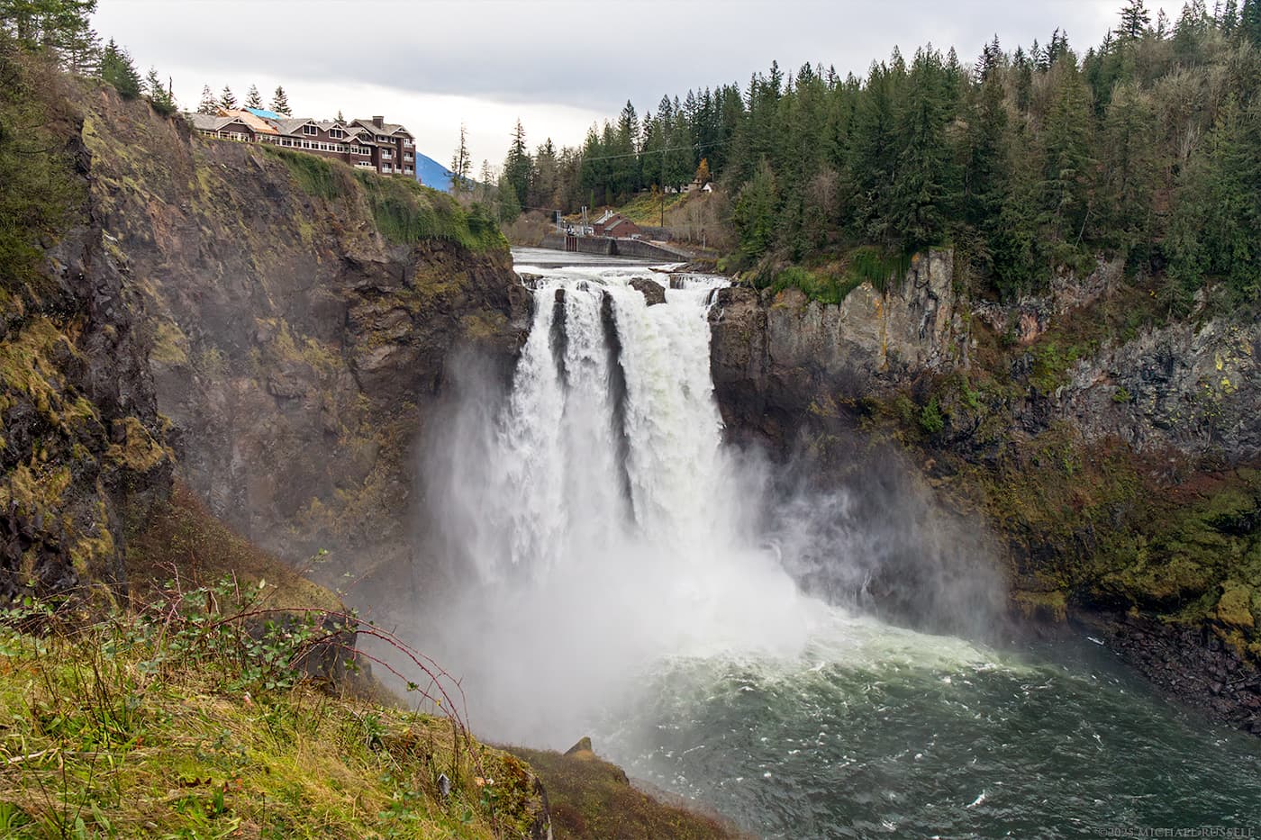 1400x933 Snoqualmie Falls in Washington State