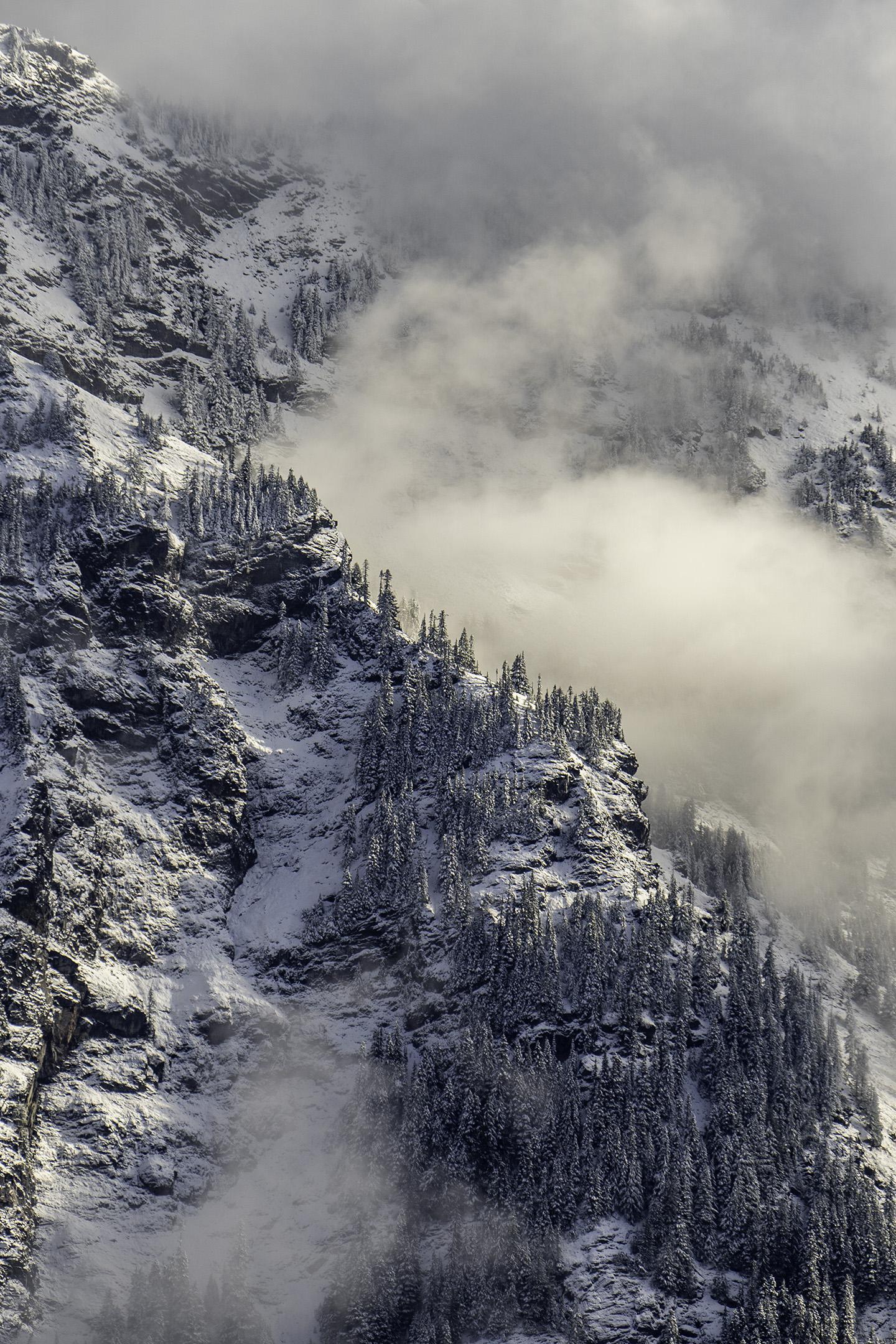 1440x2160 First dusting of snow in the mountains, WA [1440x2160][OC]