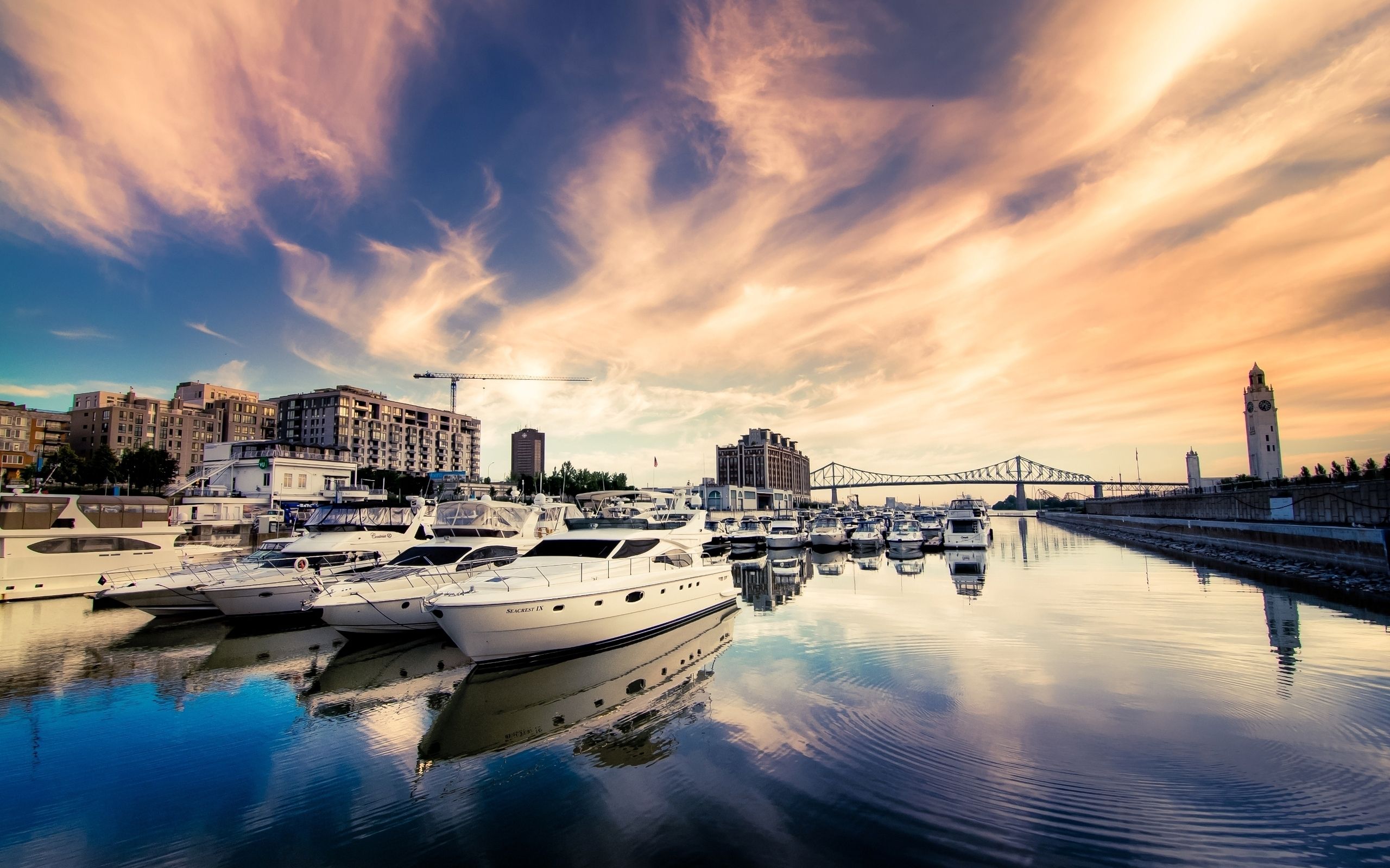 2560x1600 Luxury Boats In Port Mac Wallpaper Download