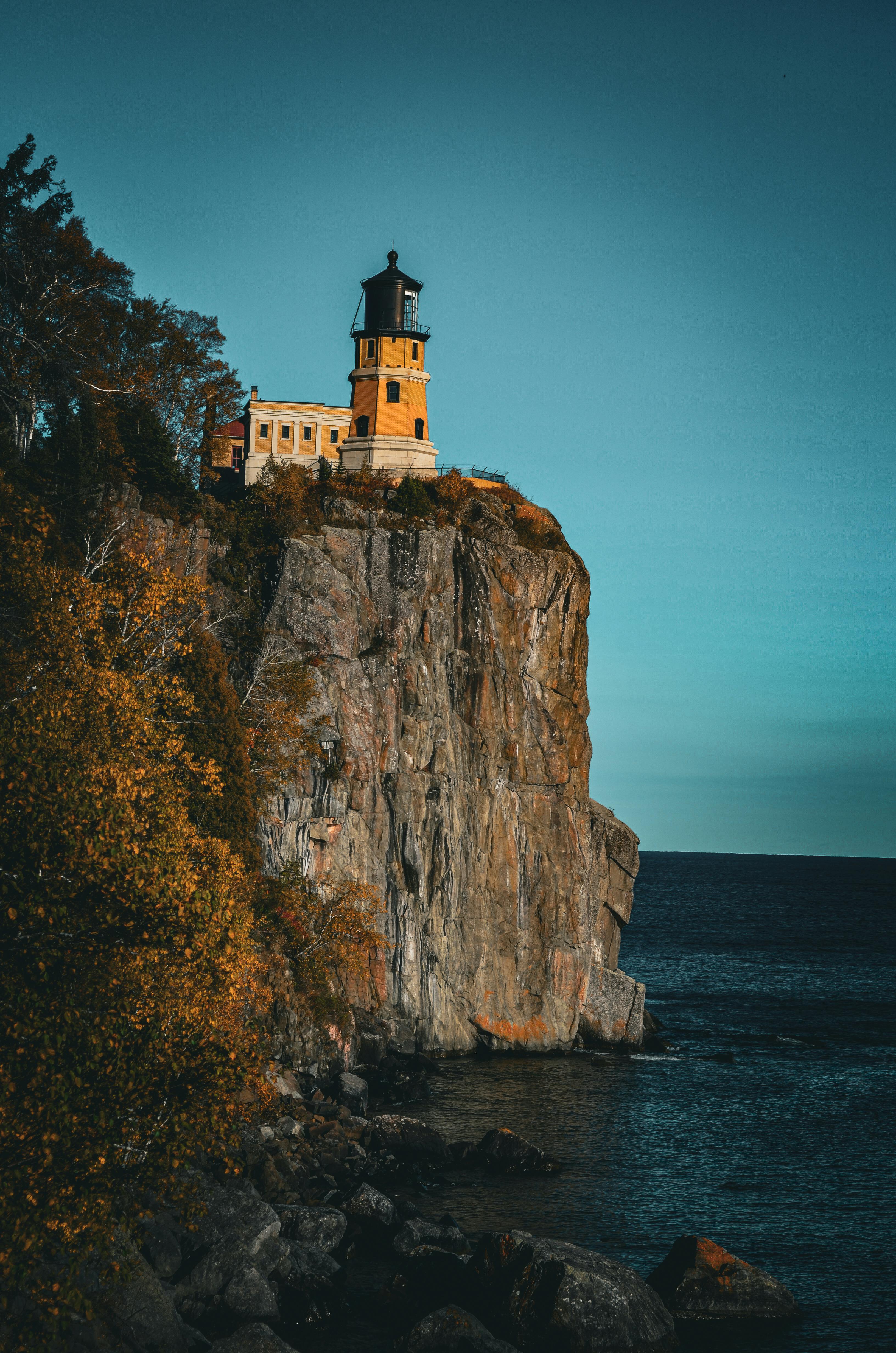 3264x4928 Split Rock Lighthouse in USA · Free