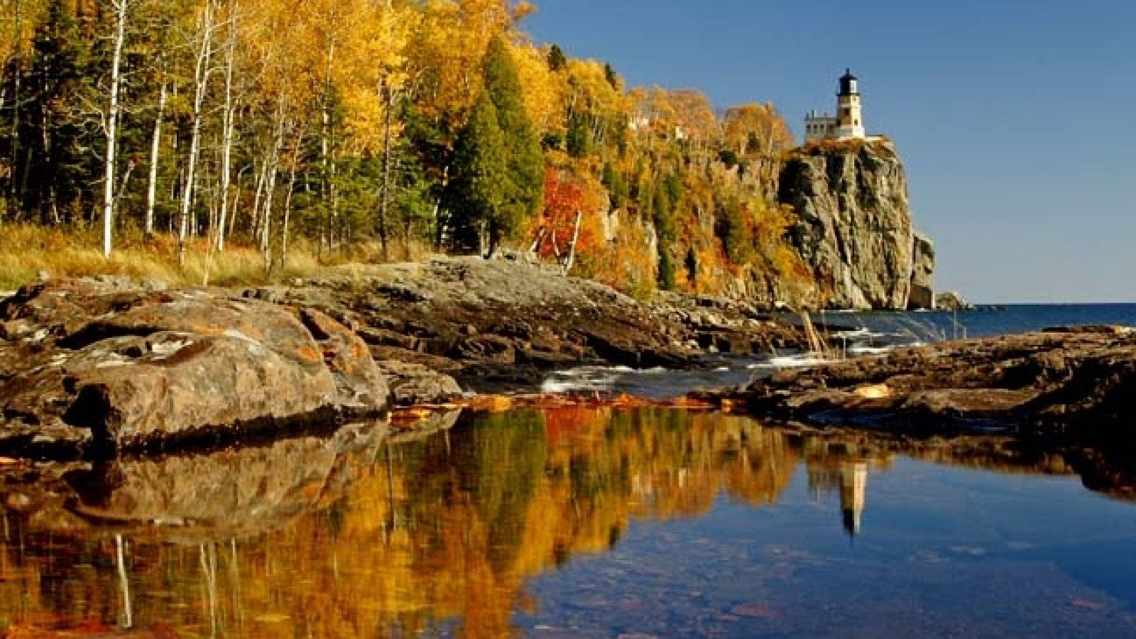 1600x900 Split Rock Lighthouse gets a new keeper. And he'll live there, too