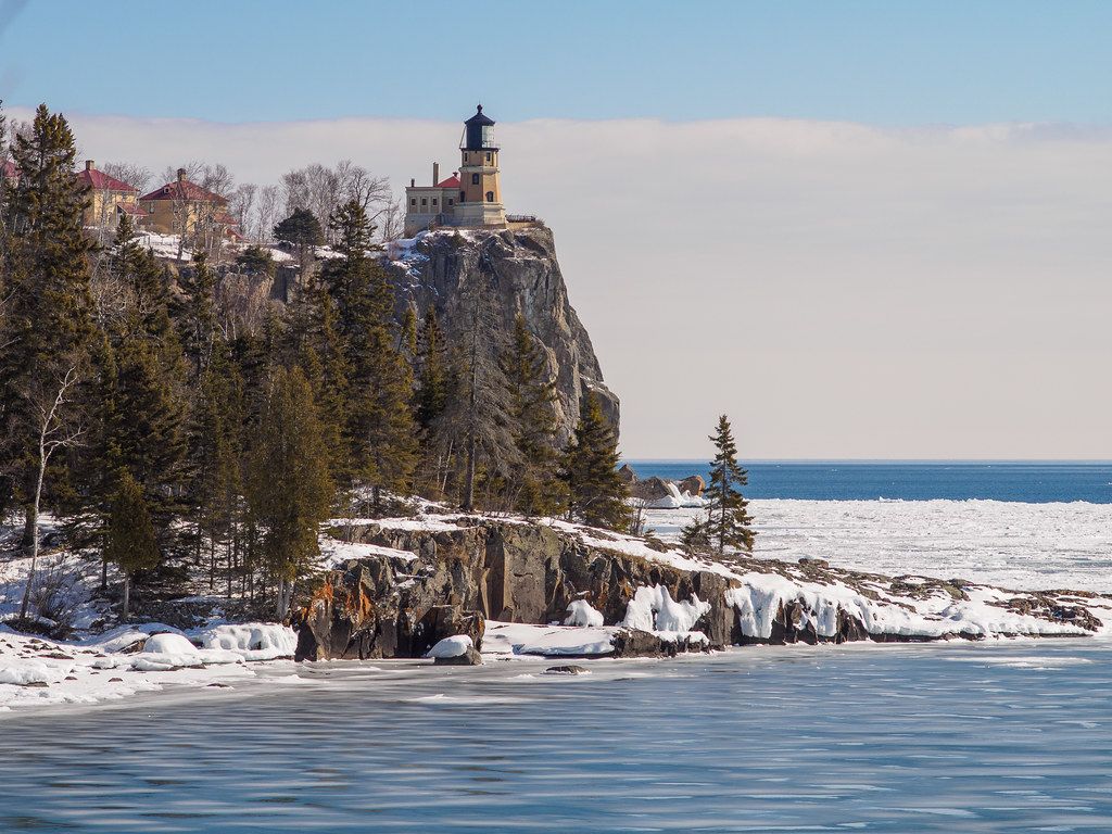 1024x768 Lighthouse, Split Rock. One more Split Rock Lighthouse phot