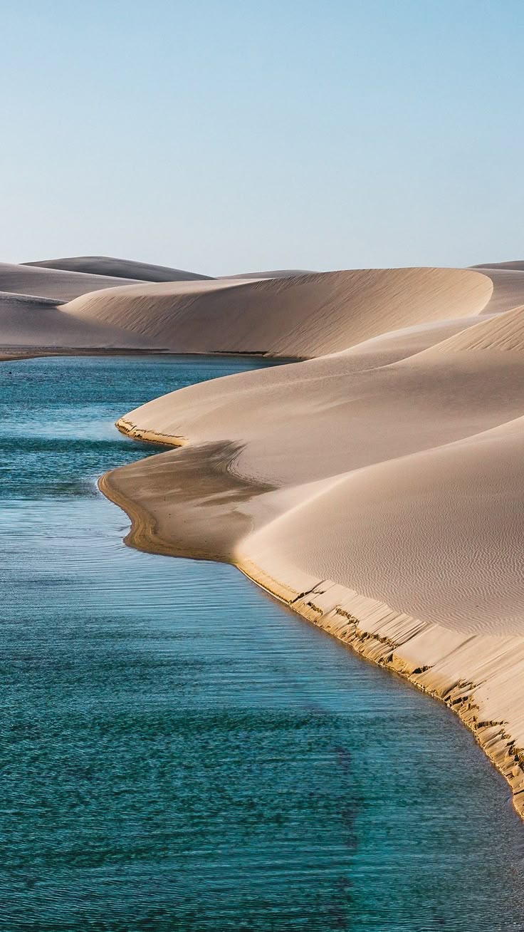 736x1308 Scenic view of Lençóis Maranhenses National Park, Maranhão, Brazil. Windows Spotlight Image