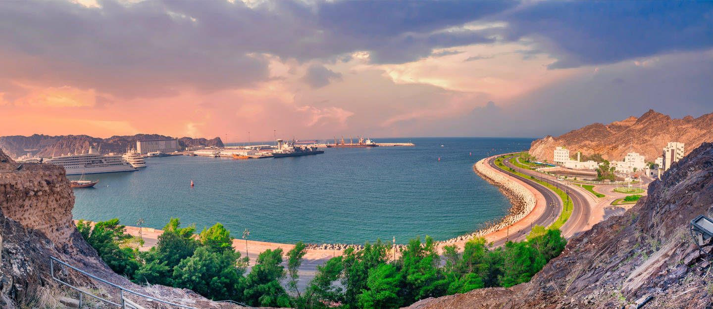 1440x625 Oman Wallpaper