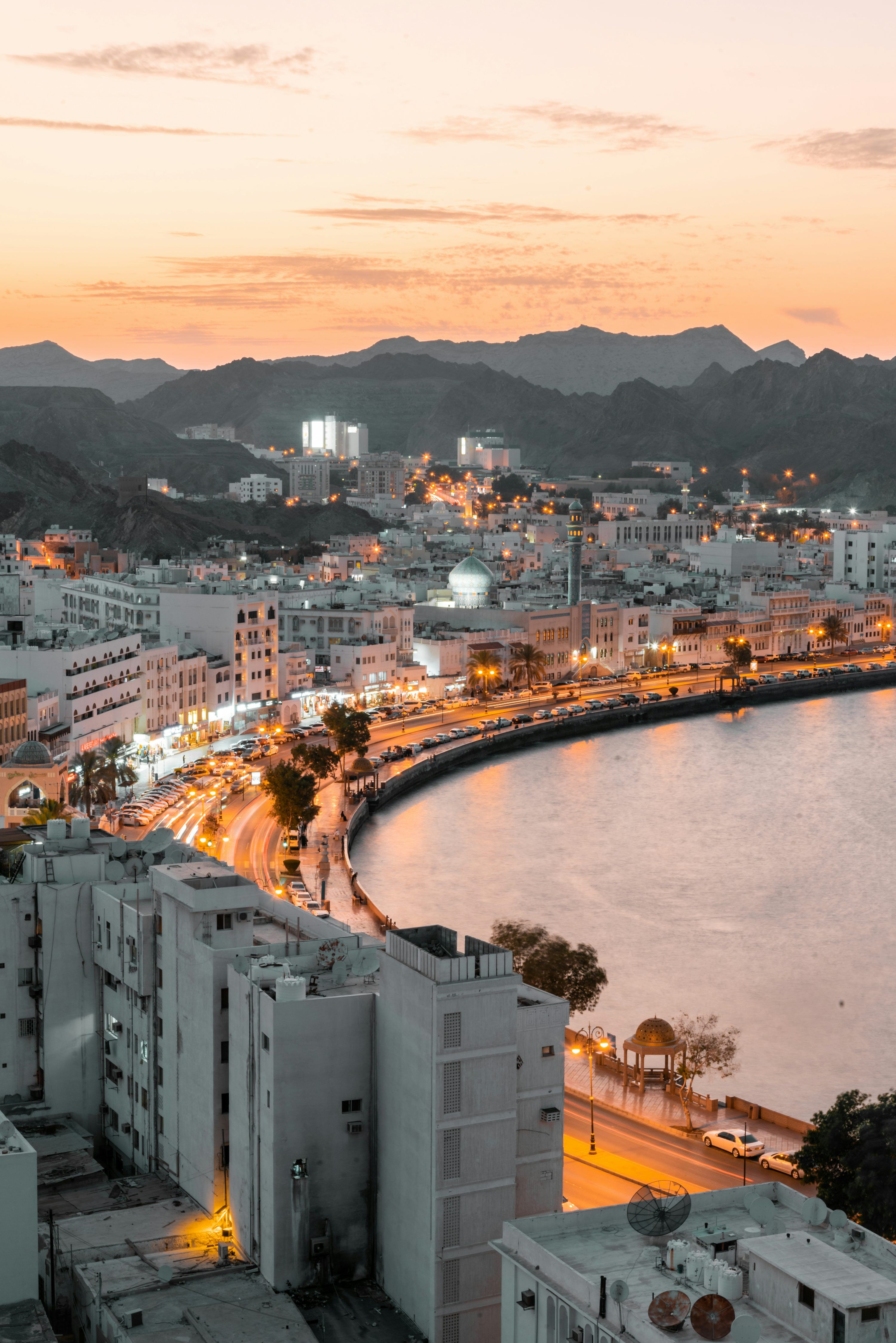 3000x4494 Muscat, Oman Picture. Download Free Image