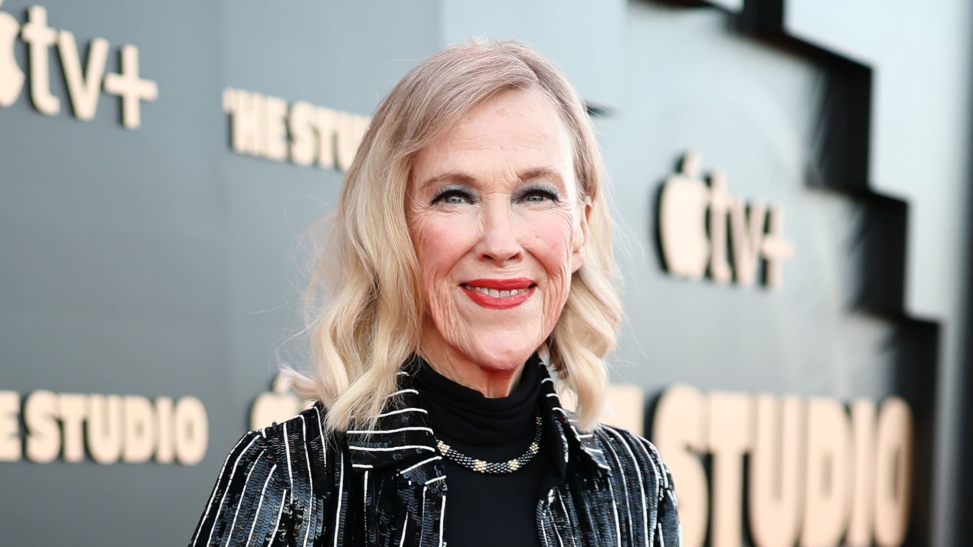 1920x1080 Home Alone and Schitt's Creek star Catherine O'Hara dead