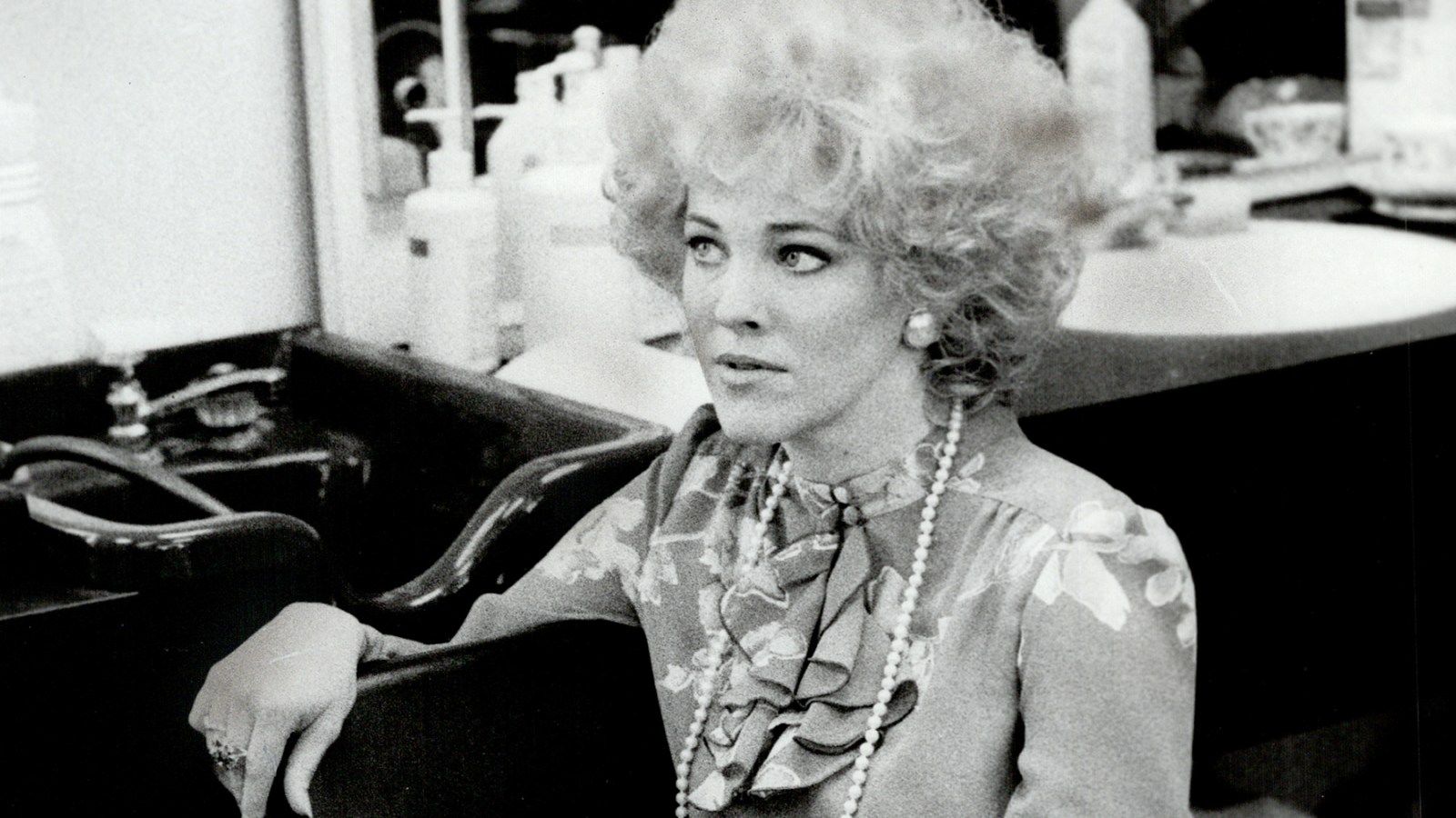 1600x900 Catherine O'Hara Was The Grande Dame Of Off Center Comedy